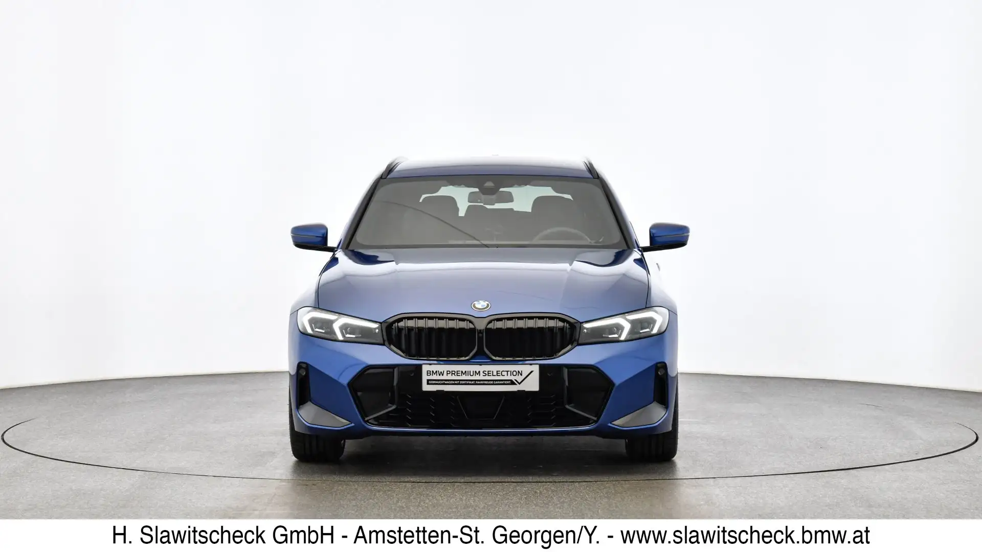 BMW 320 d xDrive G21 Blau - 2