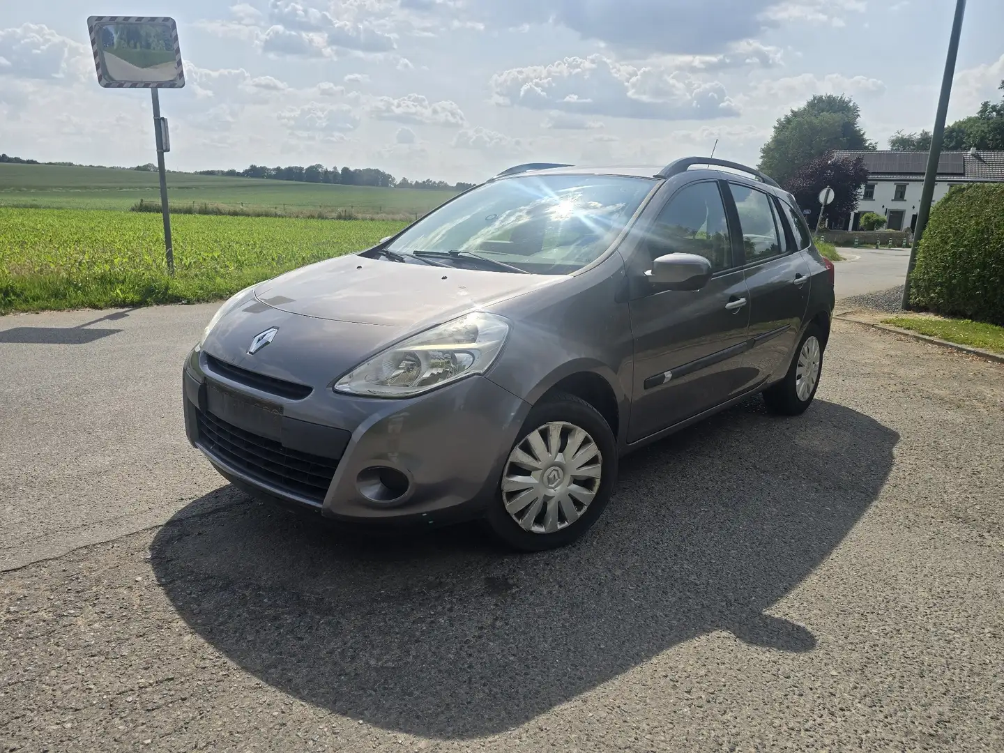 Renault Clio 1.2 TCe Expression - 1