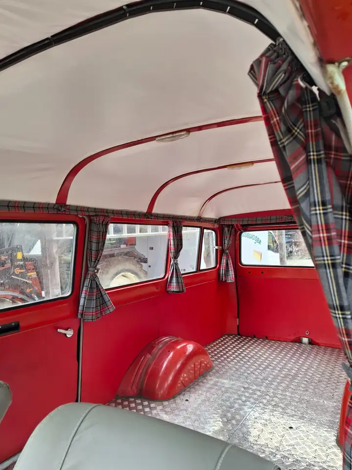 Ford Transit Mk1 150, foto 2