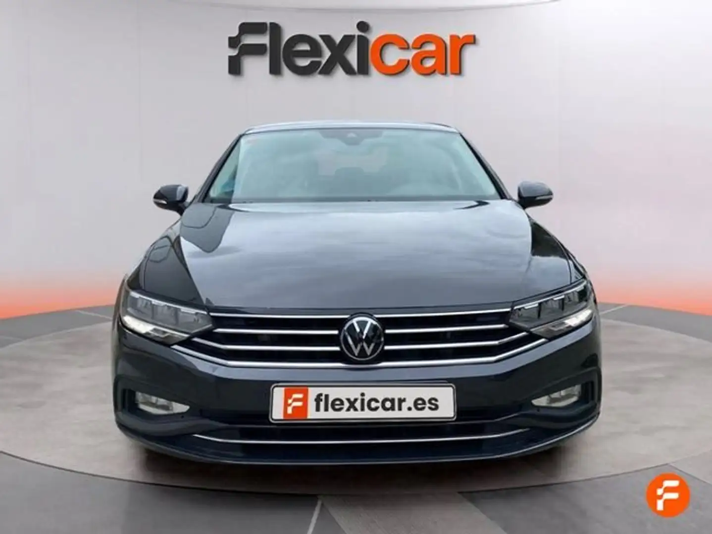 Volkswagen Passat 2.0TDI EVO Executive DSG7 110kW Negro - 2