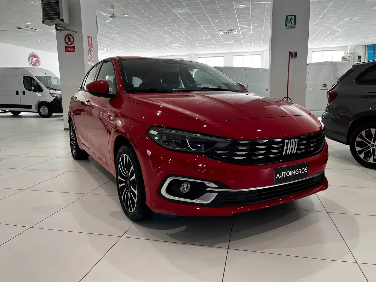 Fiat Tipo 5P 1.5 130cv Hybrid Rouge - 2