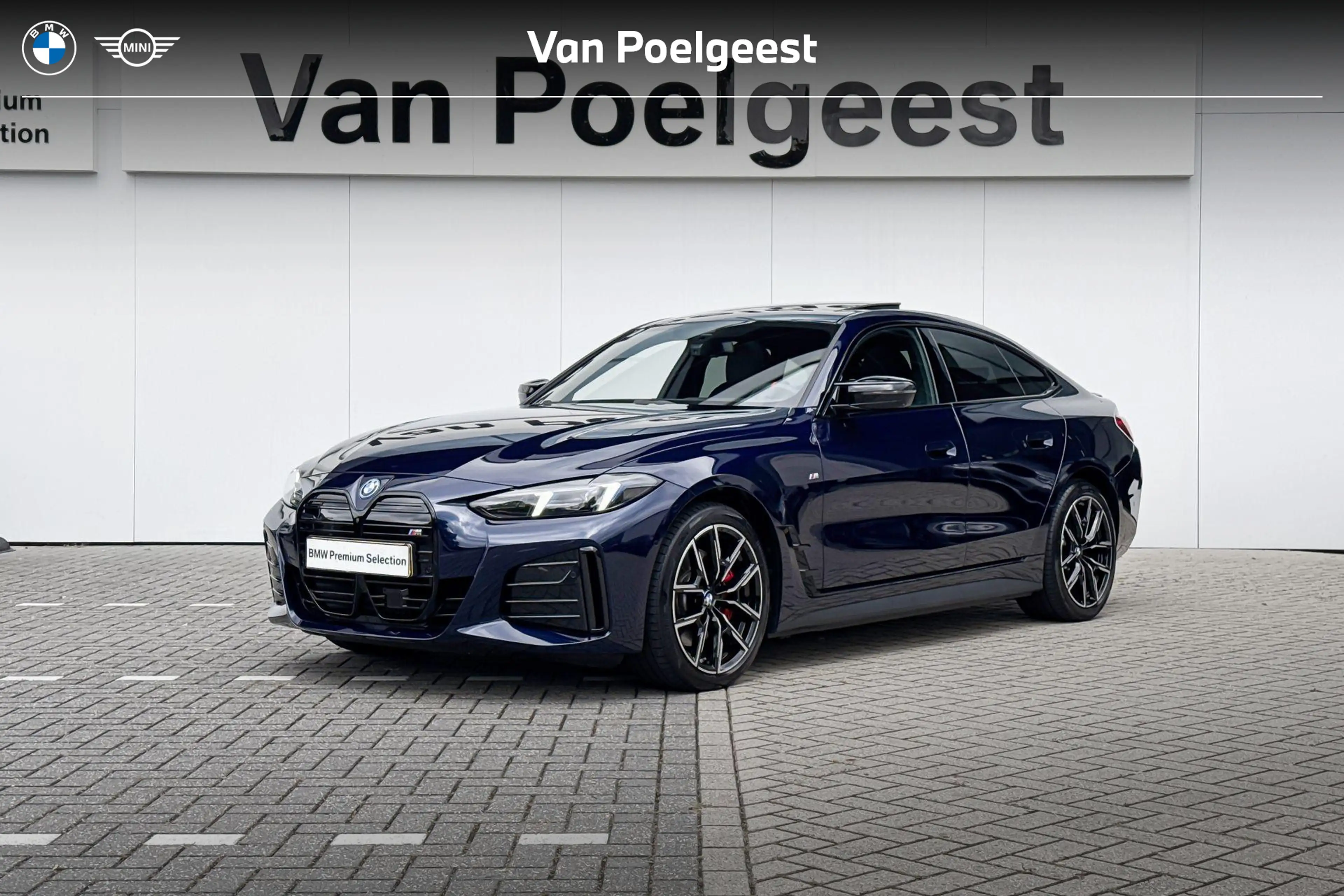 BMW i4 M60 |  Innovation Pack | Panoramadak | Active Crui