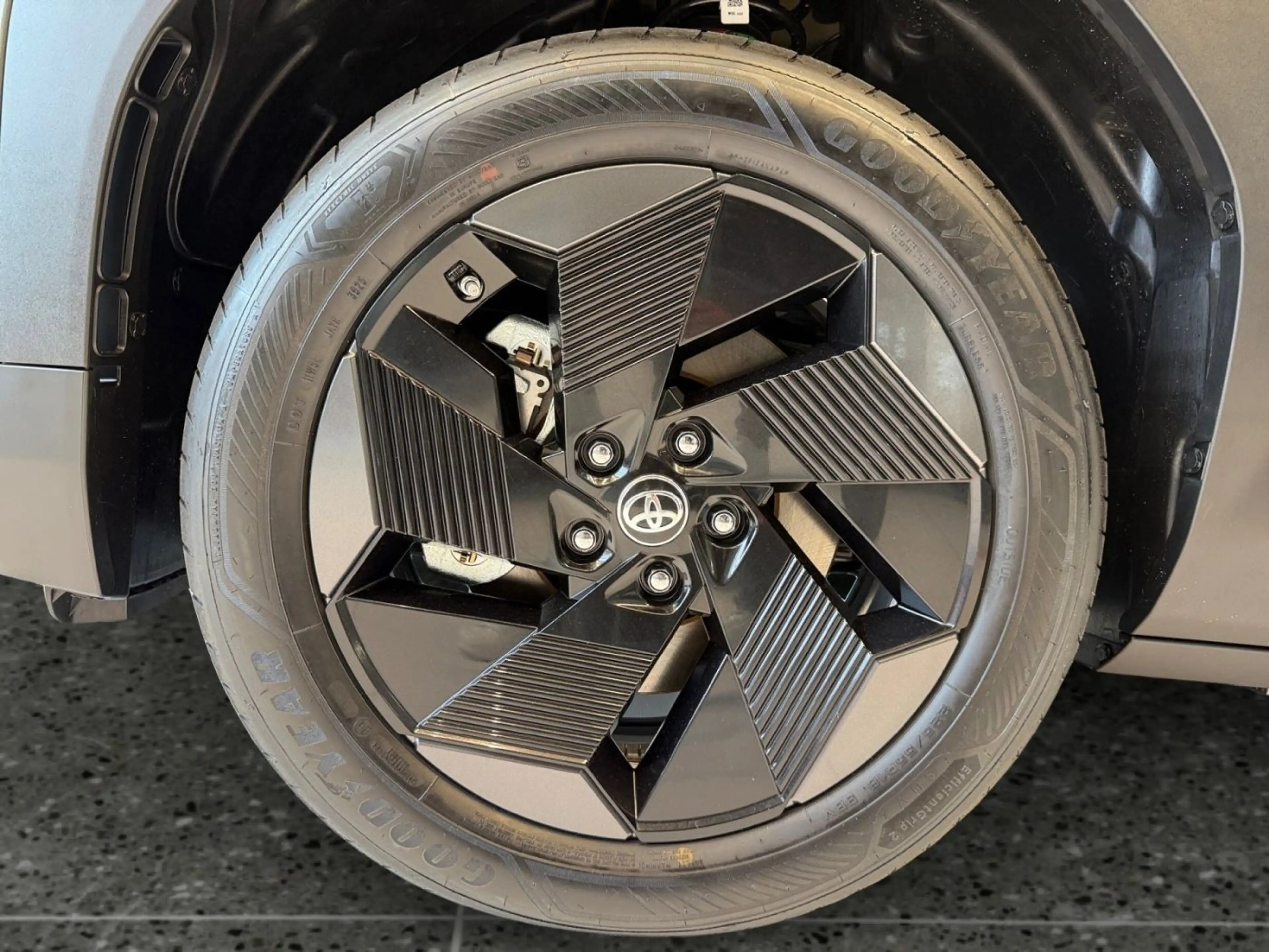 Toyota Urban Cruiser Teamplayer +förderfähig +div.Farben — photo 15