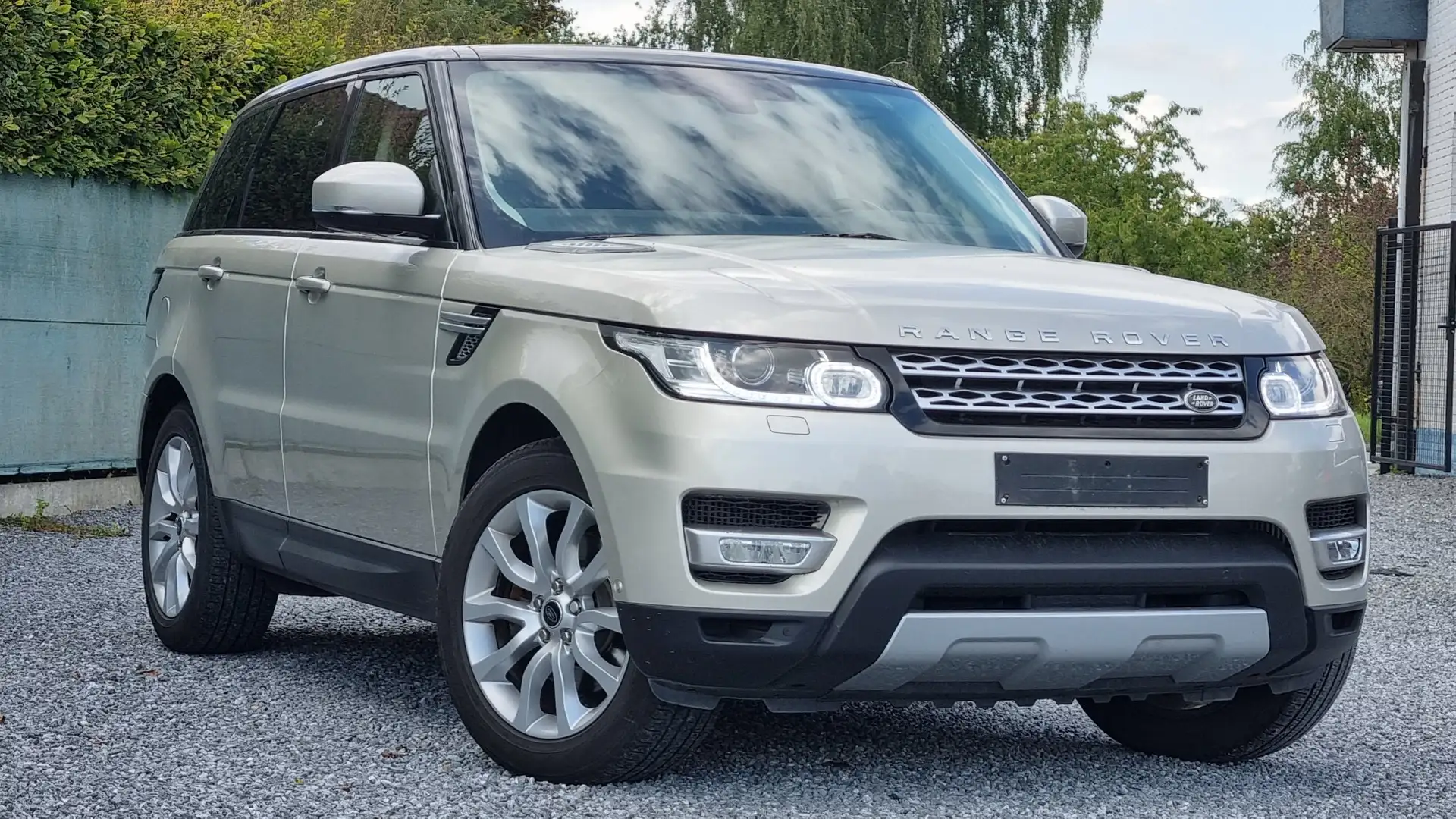 Land Rover Range Rover Sport Range Rover Sport TDV6 S Beżowy - 2