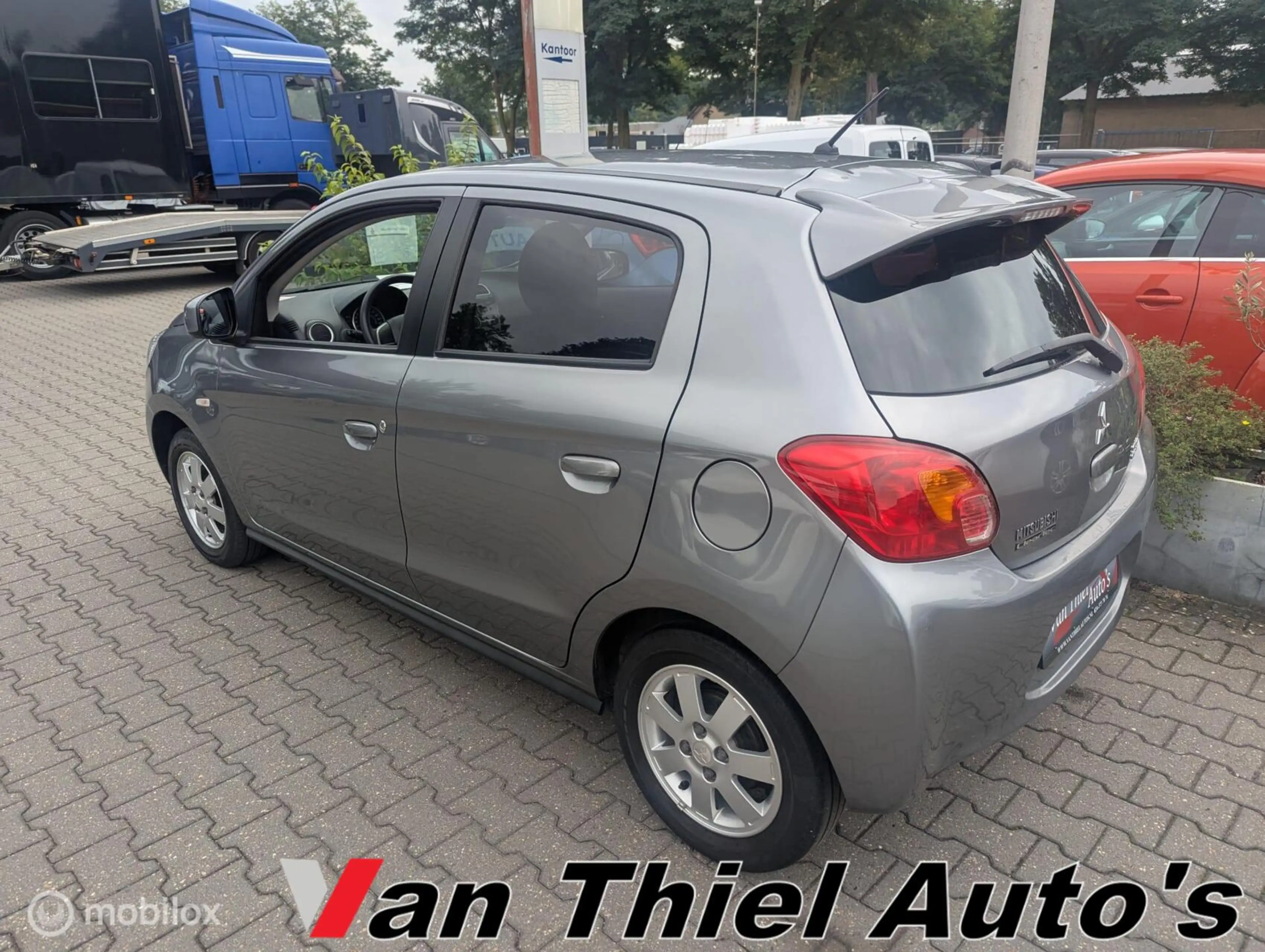 Mitsubishi Space Star 1.2 Intense — photo 8