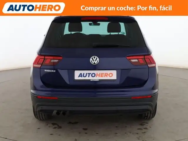 Volkswagen Tiguan view 5