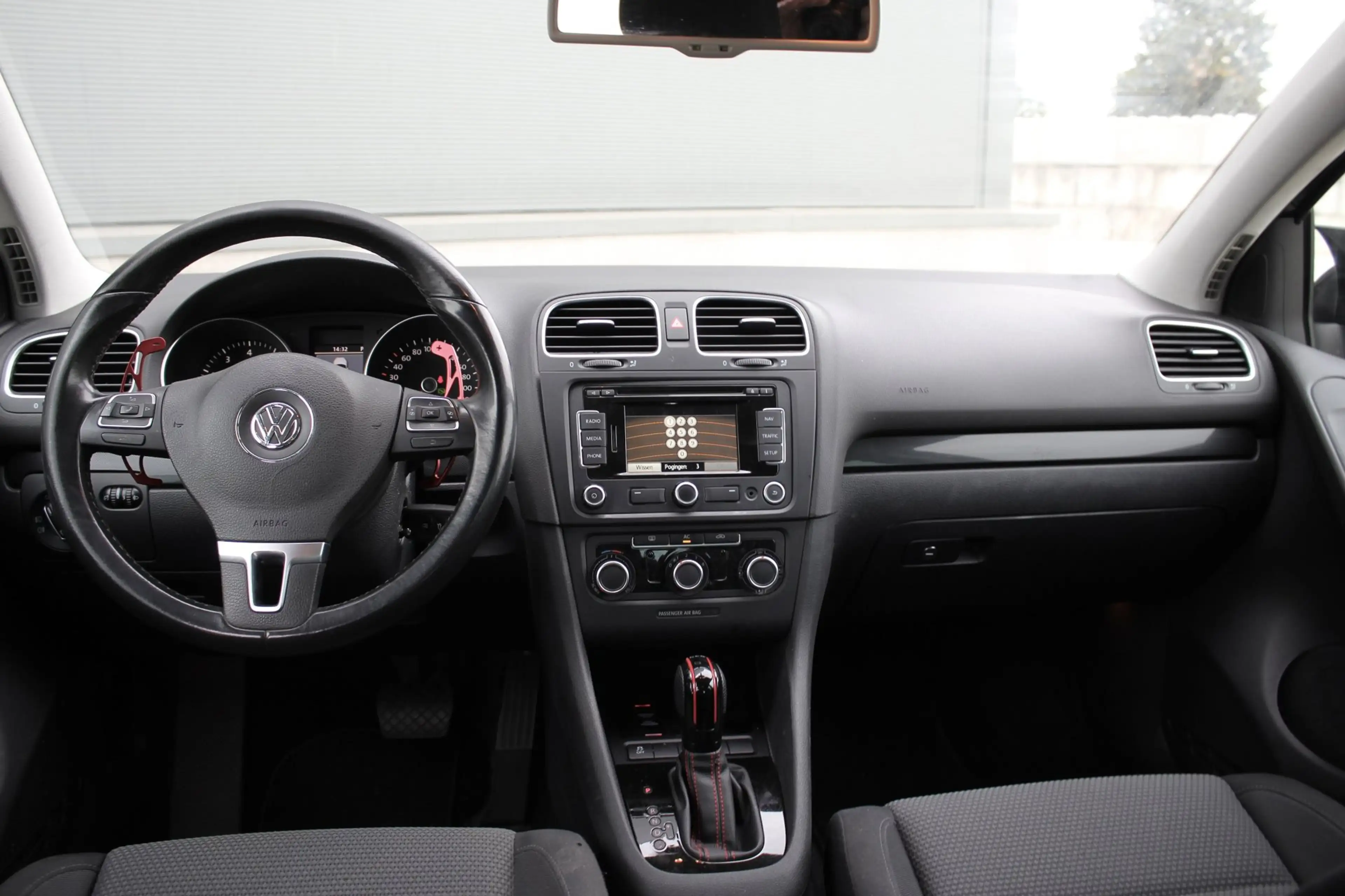 Volkswagen Golf GTI 1.4 TSI Highline|AUT|GTI Paket | 19" | — photo 8
