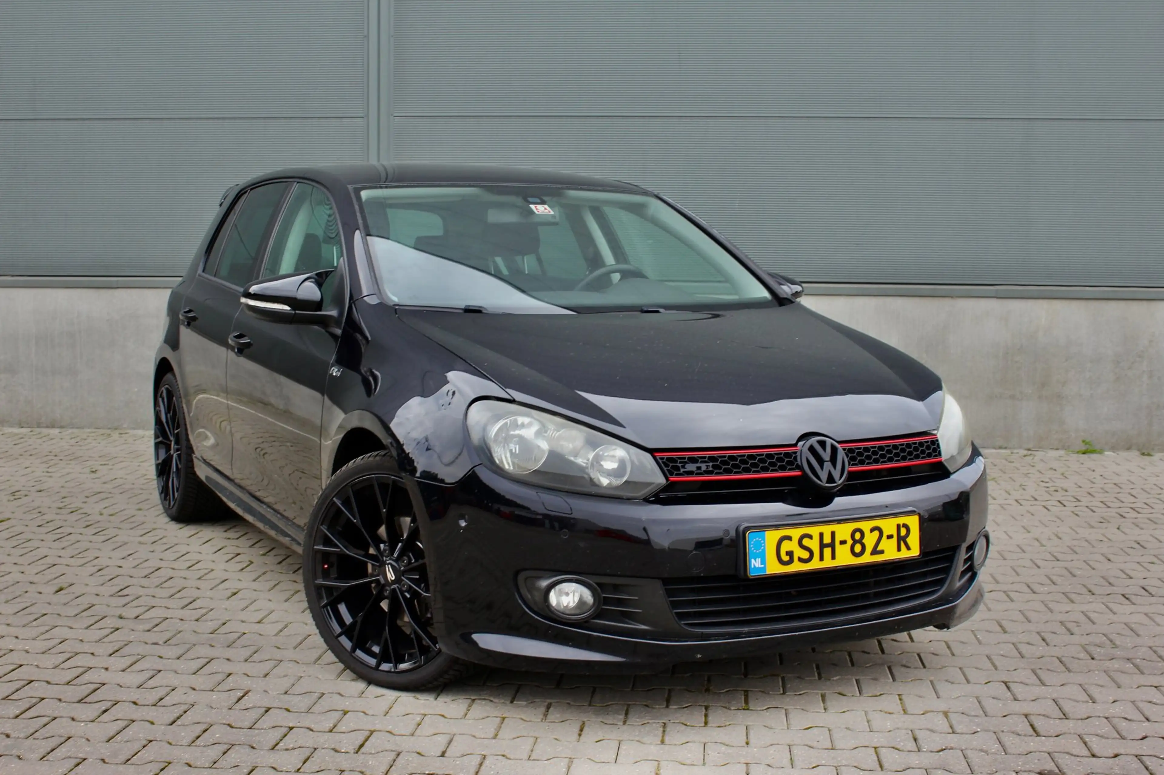 Volkswagen Golf GTI 1.4 TSI Highline|AUT|GTI Paket | 19" | — photo 2