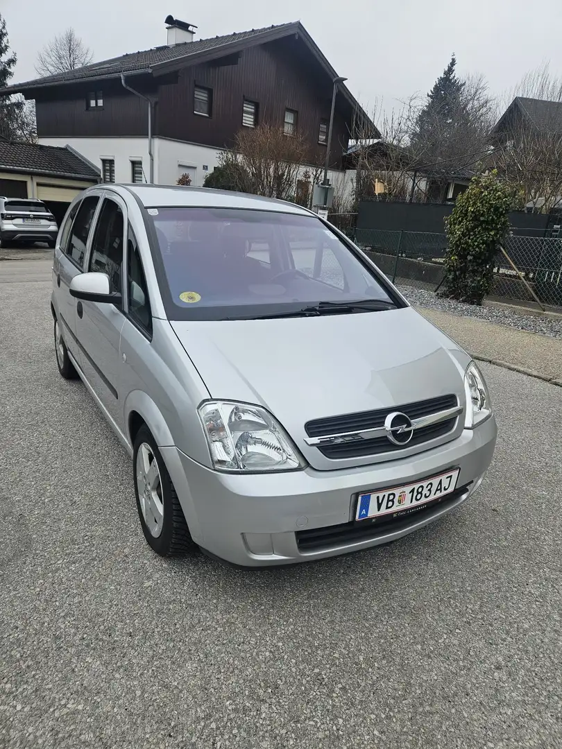 Opel Meriva 1,7 DTI - 64500 km !!! Silber - 2
