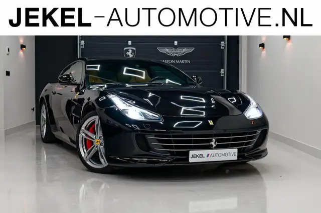 Ferrari GTC4 Lusso GTC4Lusso 6.3 V12 Full Option (Export € 190.000,=