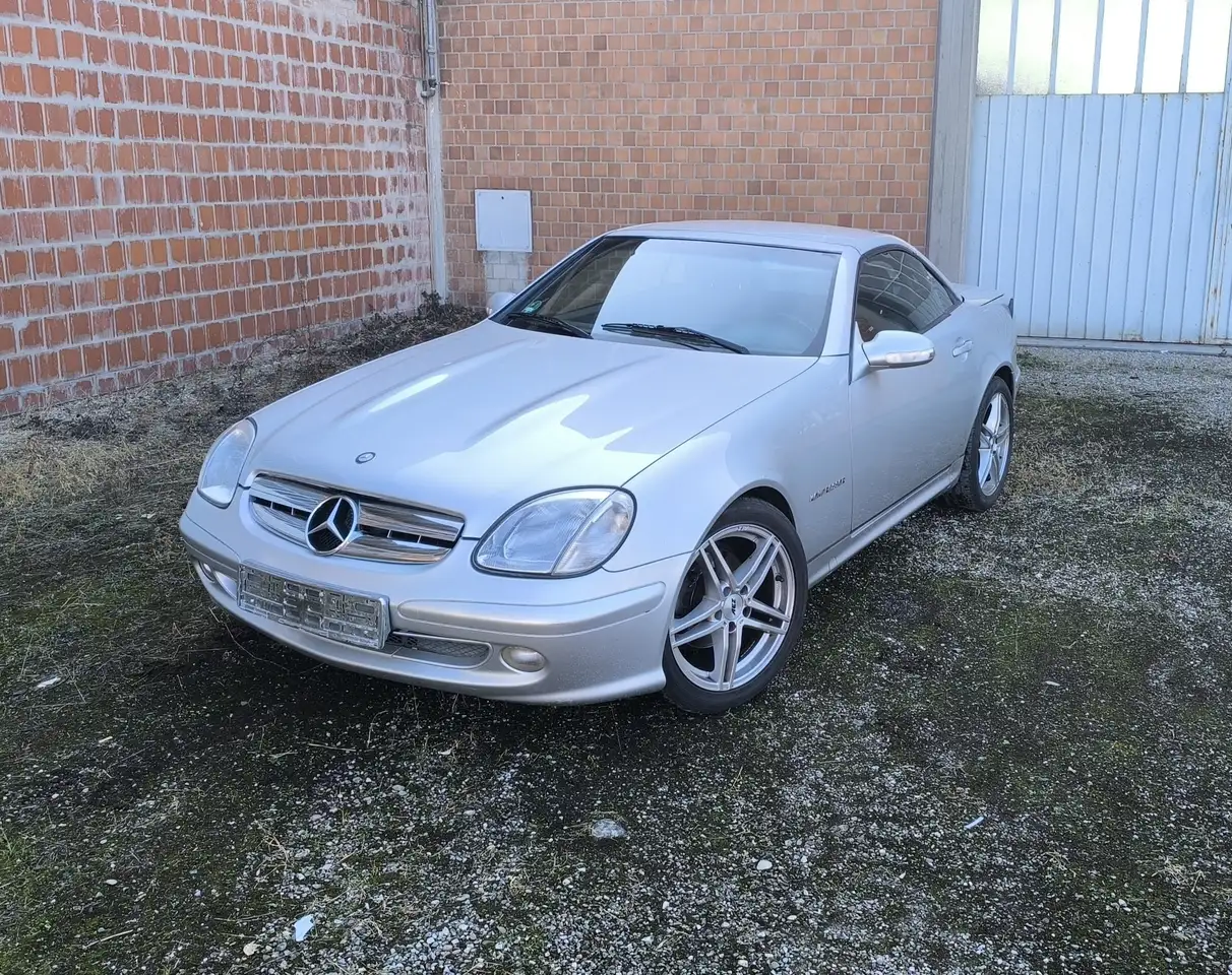 Mercedes-Benz SLK 200