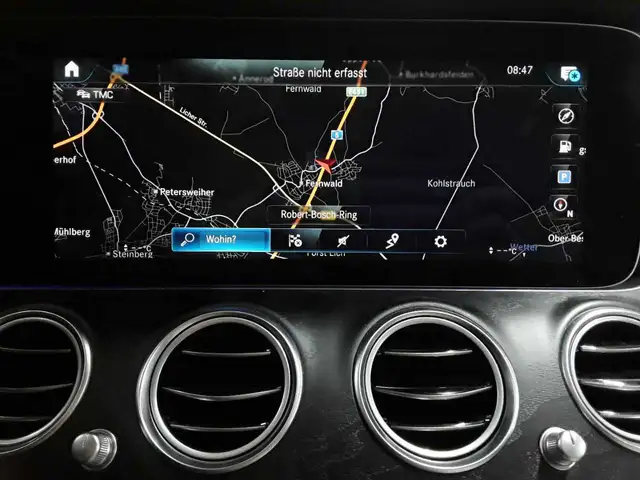 Mercedes-Benz E-Class view 12