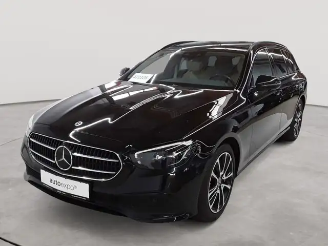 Mercedes-Benz E-Class view 2