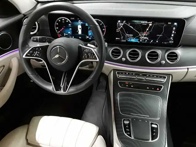 Mercedes-Benz E-Class view 10