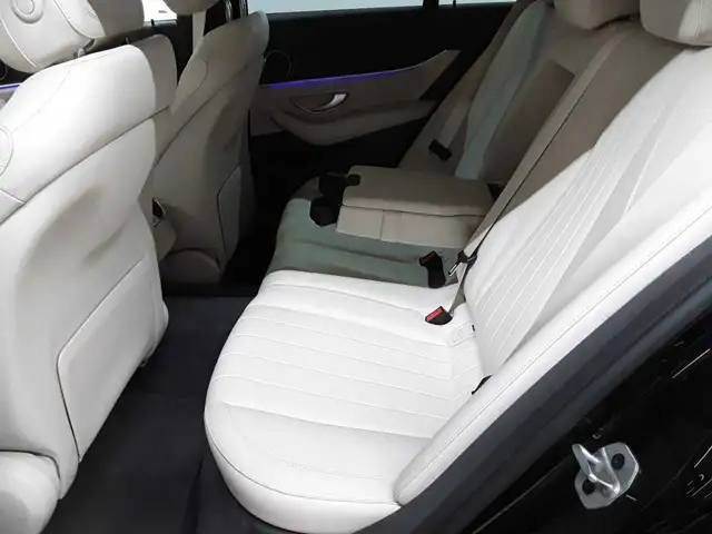 Mercedes-Benz E-Class view 13
