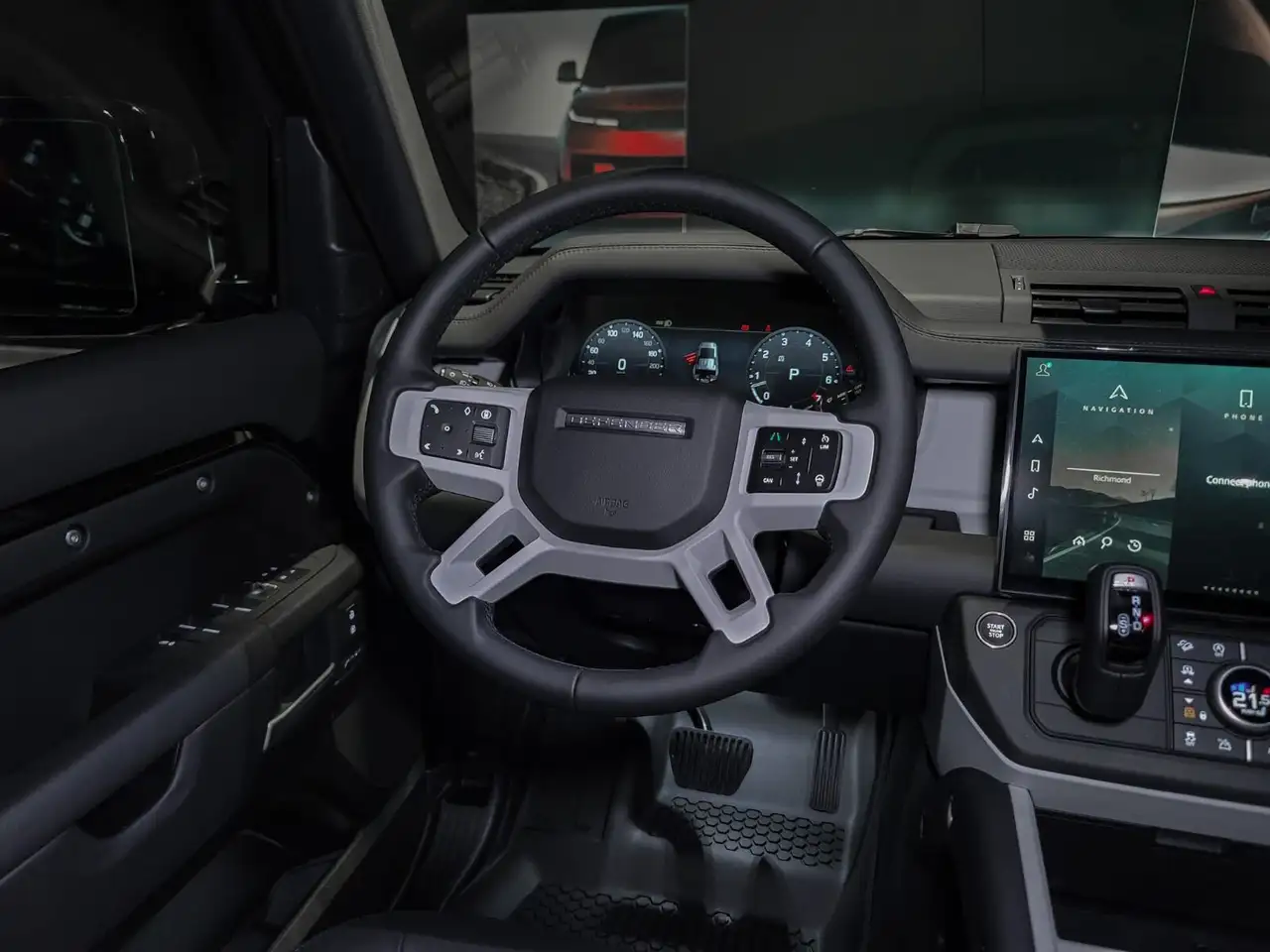 Land Rover Defender снимка Land Rover Defender