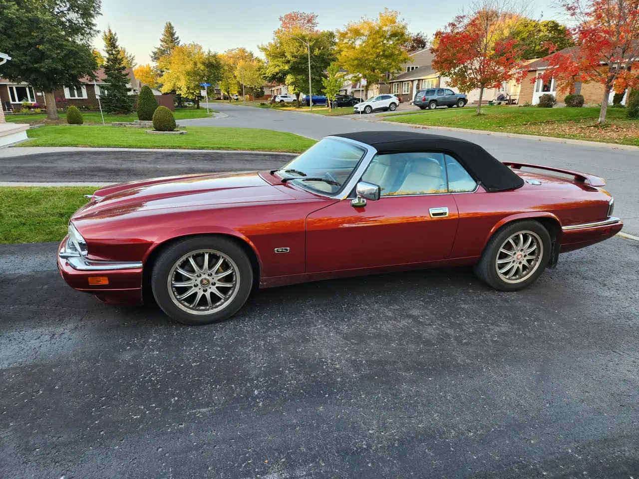 Jaguar XJS снимка Jaguar XJS