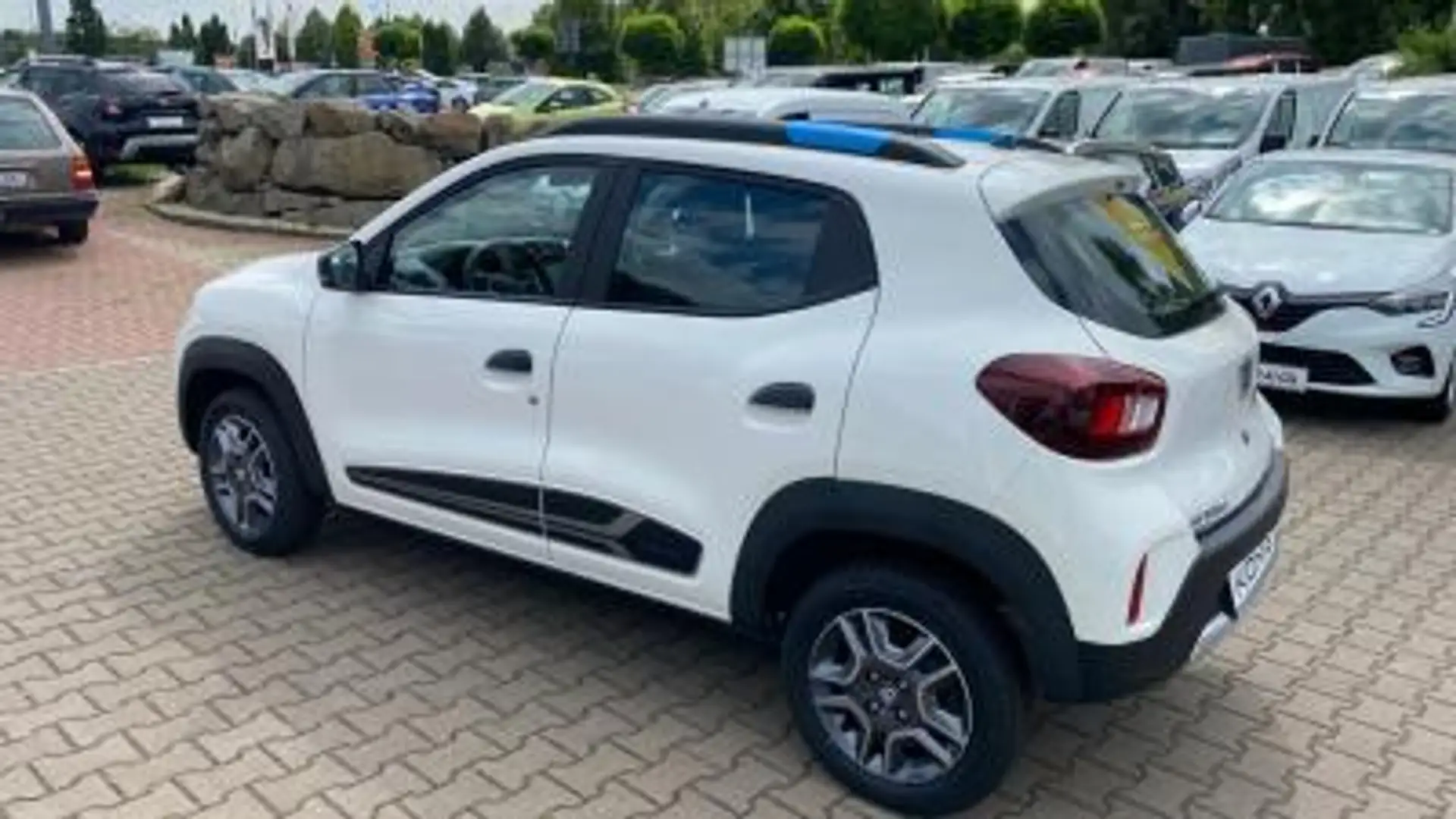 Dacia Spring Business Automatik Klima*Navi*Rückfahrcam Weiß - 2