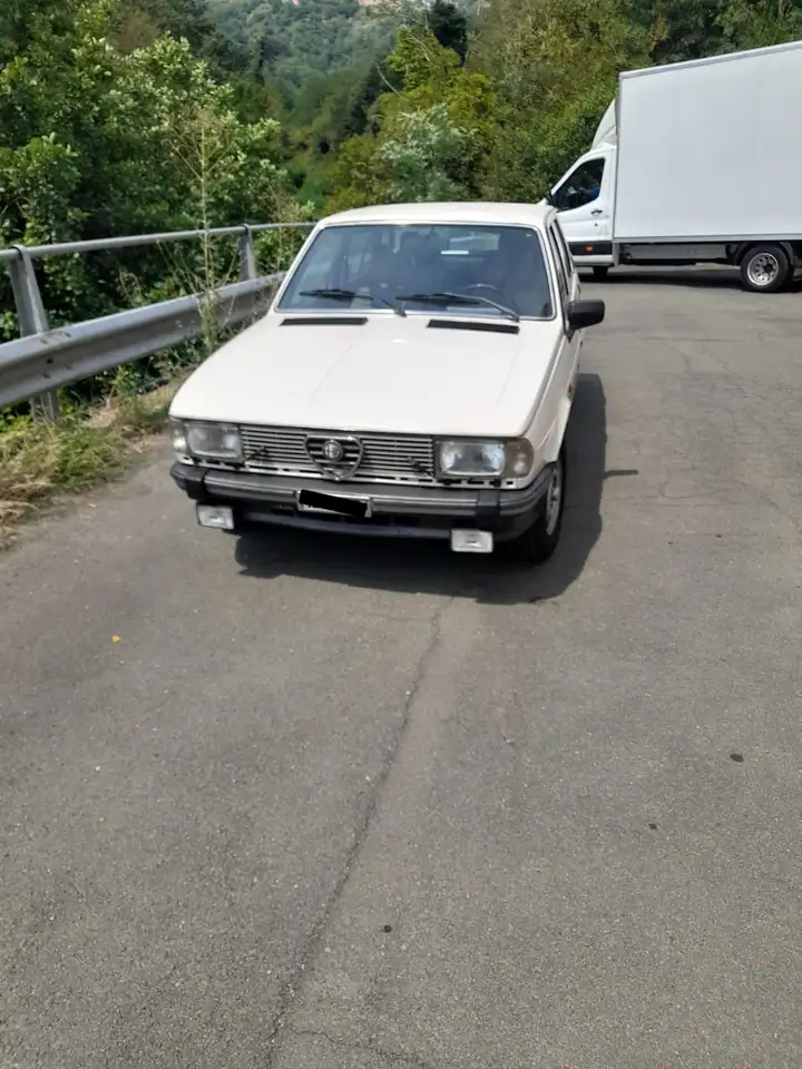 Alfa Romeo Giulietta 1.8, foto 3