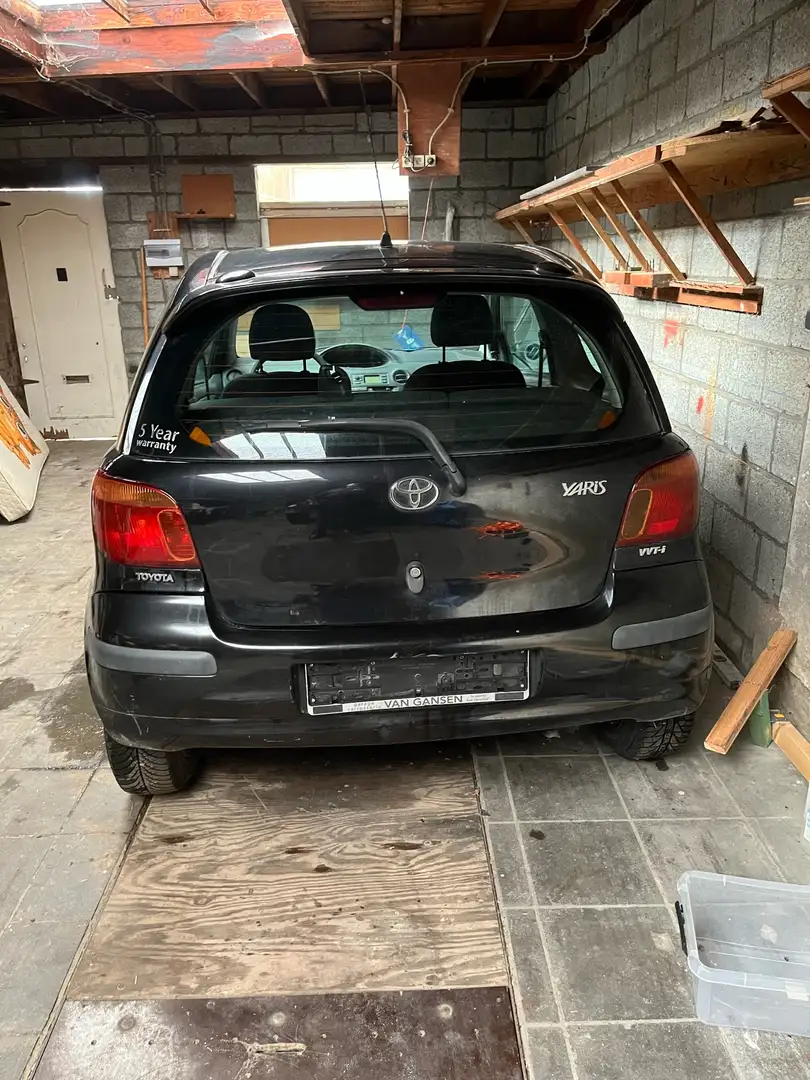 Toyota Yaris 1.0i VVT-i 16v Linea Sol - 2
