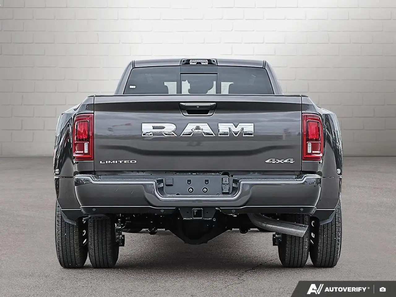 RAM 3500 снимка RAM 3500