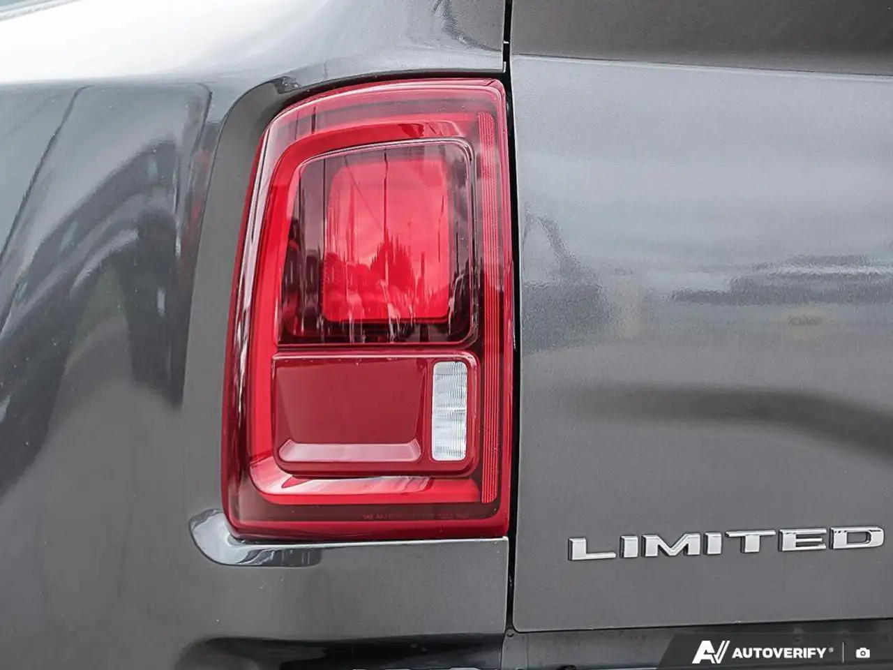 RAM 3500 снимка RAM 3500