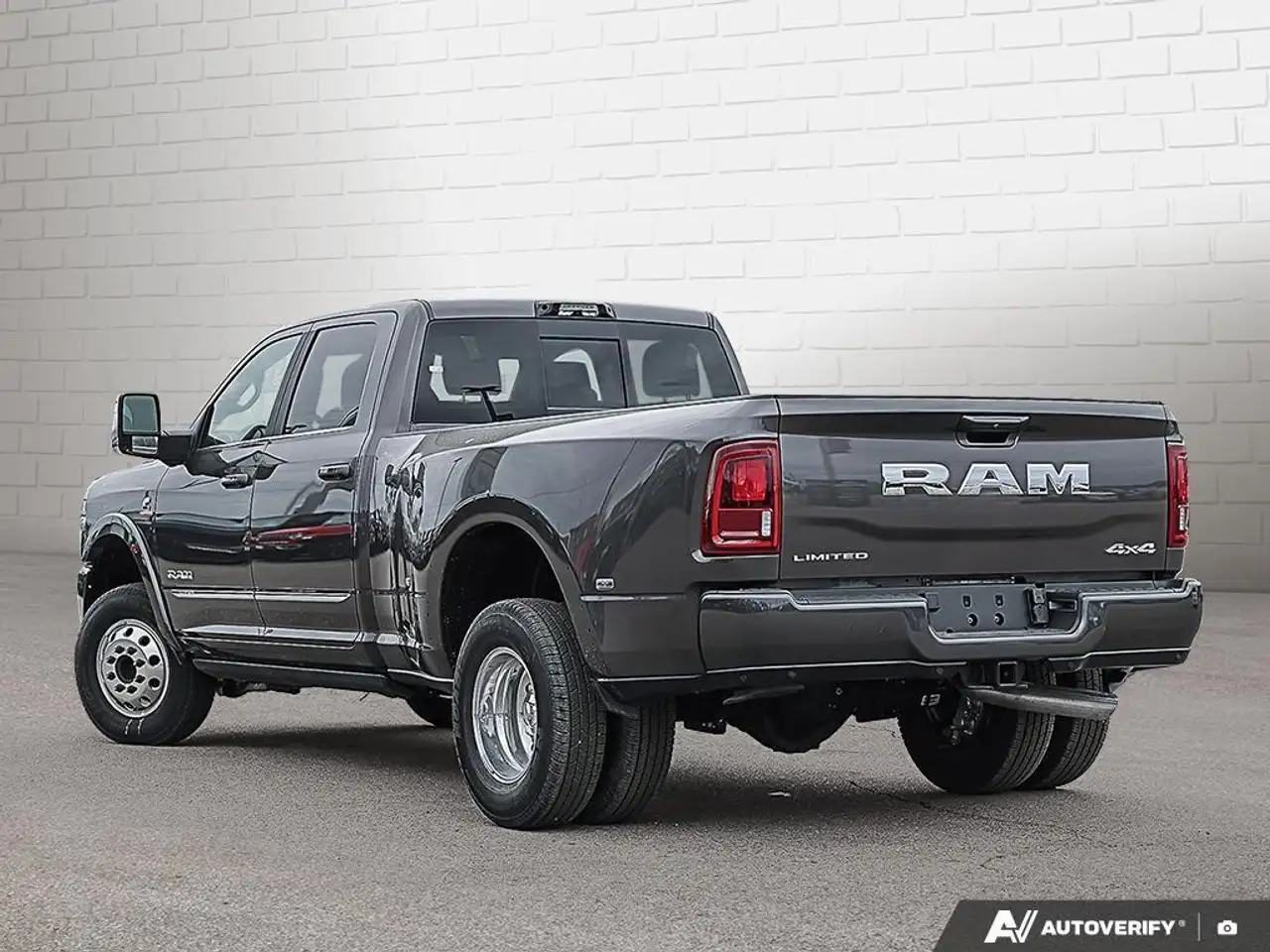 RAM 3500 снимка RAM 3500