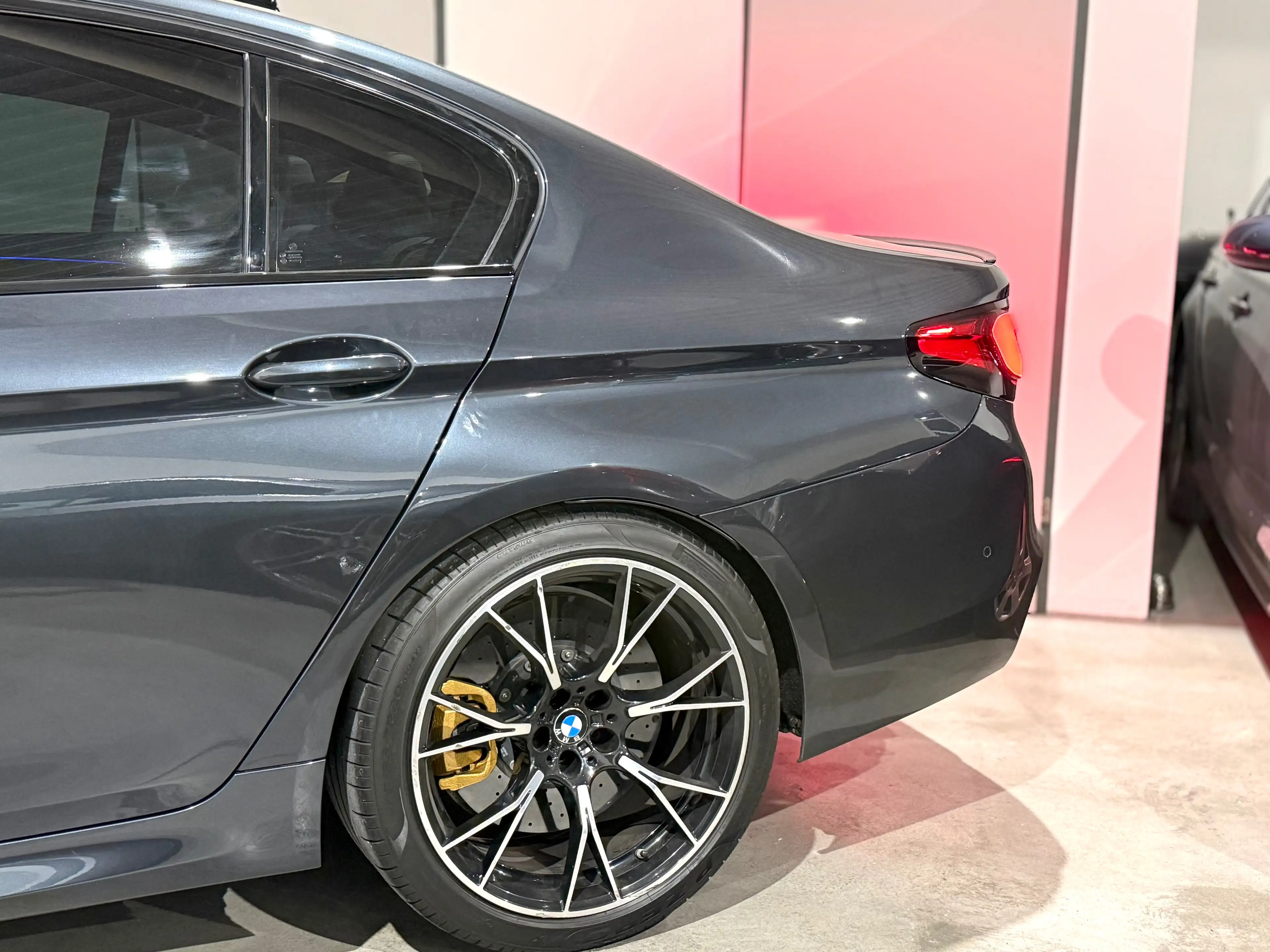 BMW M5 F90 M5, KERAMIKBR.,MASSAGE,ACC,BOWERS,SZH,SZB,HUD — photo 2