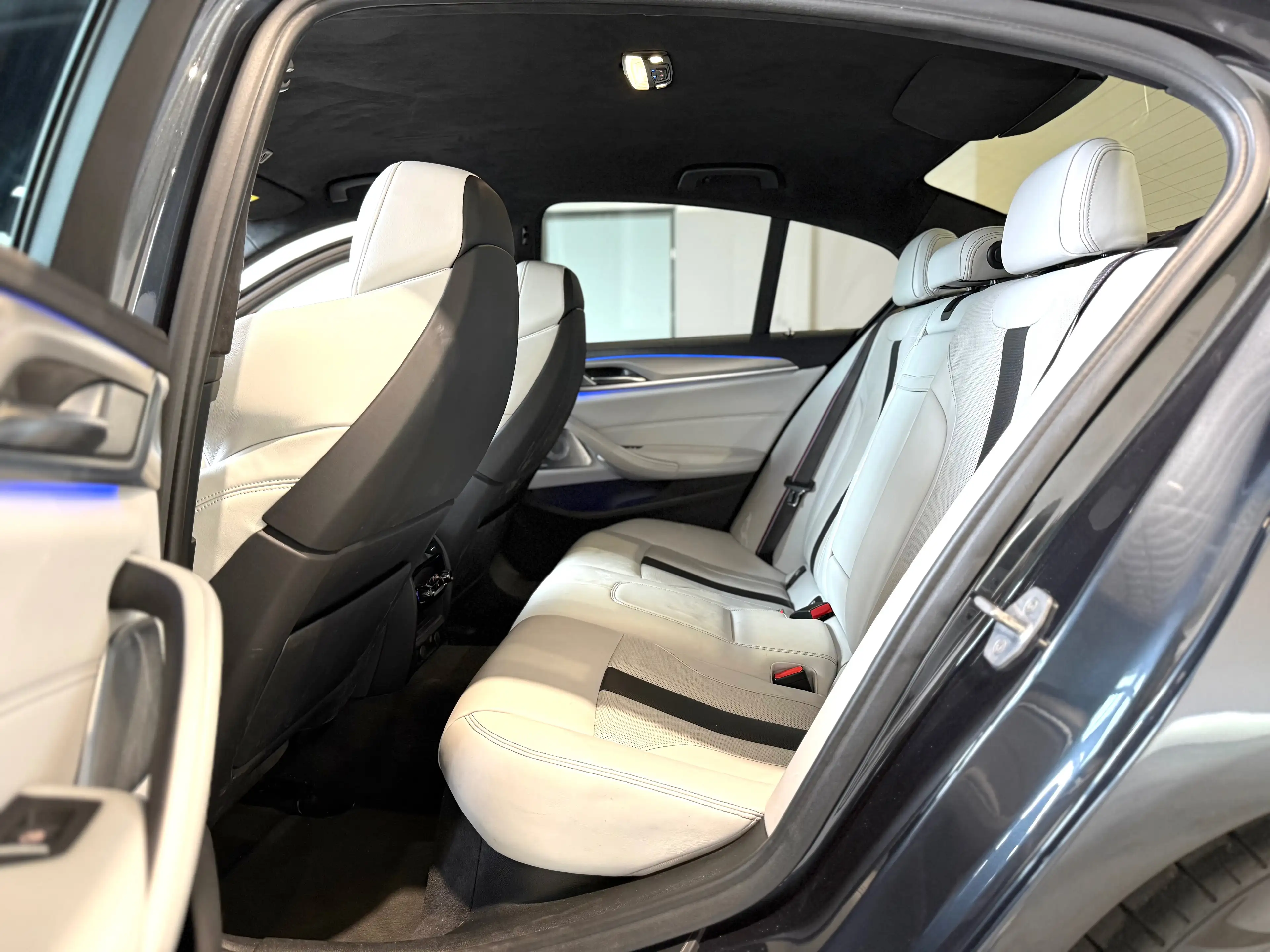 BMW M5 F90 M5, KERAMIKBR.,MASSAGE,ACC,BOWERS,SZH,SZB,HUD — photo 15