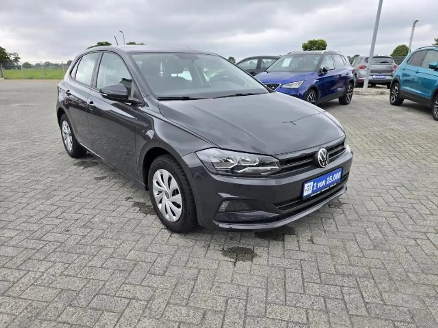 Volkswagen Polo 1.0 Trendline MPI BMT Klima Navi LED DAB+ SHZ Grau - 1