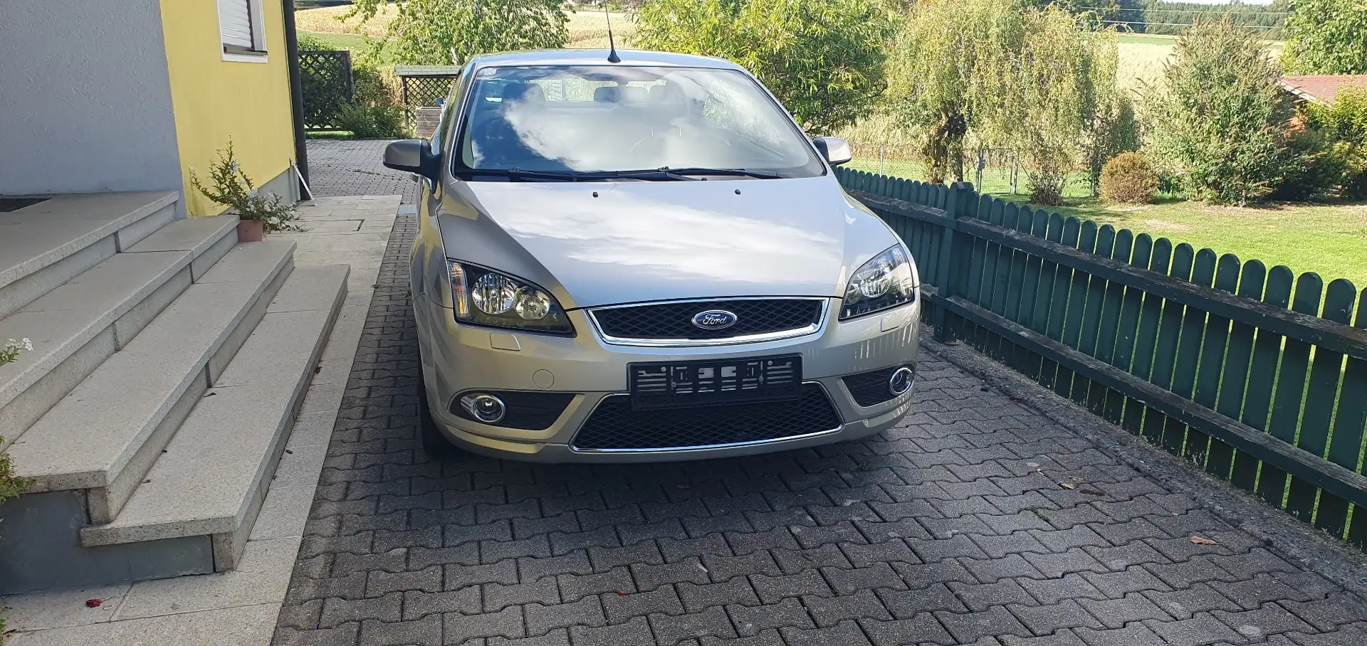 Ford Focus CC Titanium 2,0 Silber - 1