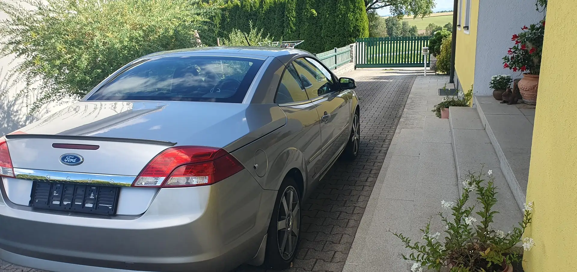Ford Focus CC Titanium 2,0 Silber - 2