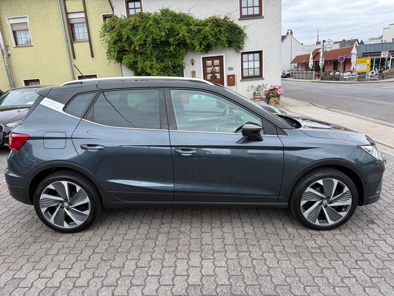 SEAT Arona FR DSG Virtual.C ACC Kamera LED Beats Navi — photo 12