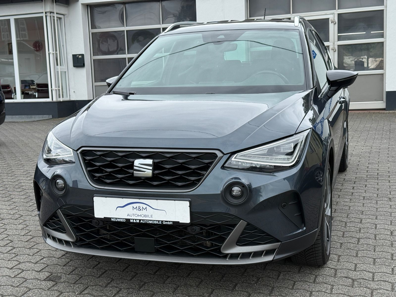 SEAT Arona FR DSG Virtual.C ACC Kamera LED Beats Navi — photo 2
