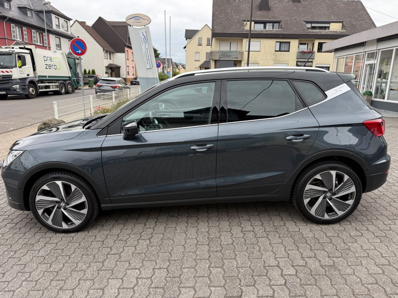 SEAT Arona FR DSG Virtual.C ACC Kamera LED Beats Navi — photo 5