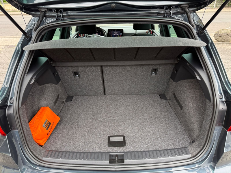 SEAT Arona FR DSG Virtual.C ACC Kamera LED Beats Navi — photo 9