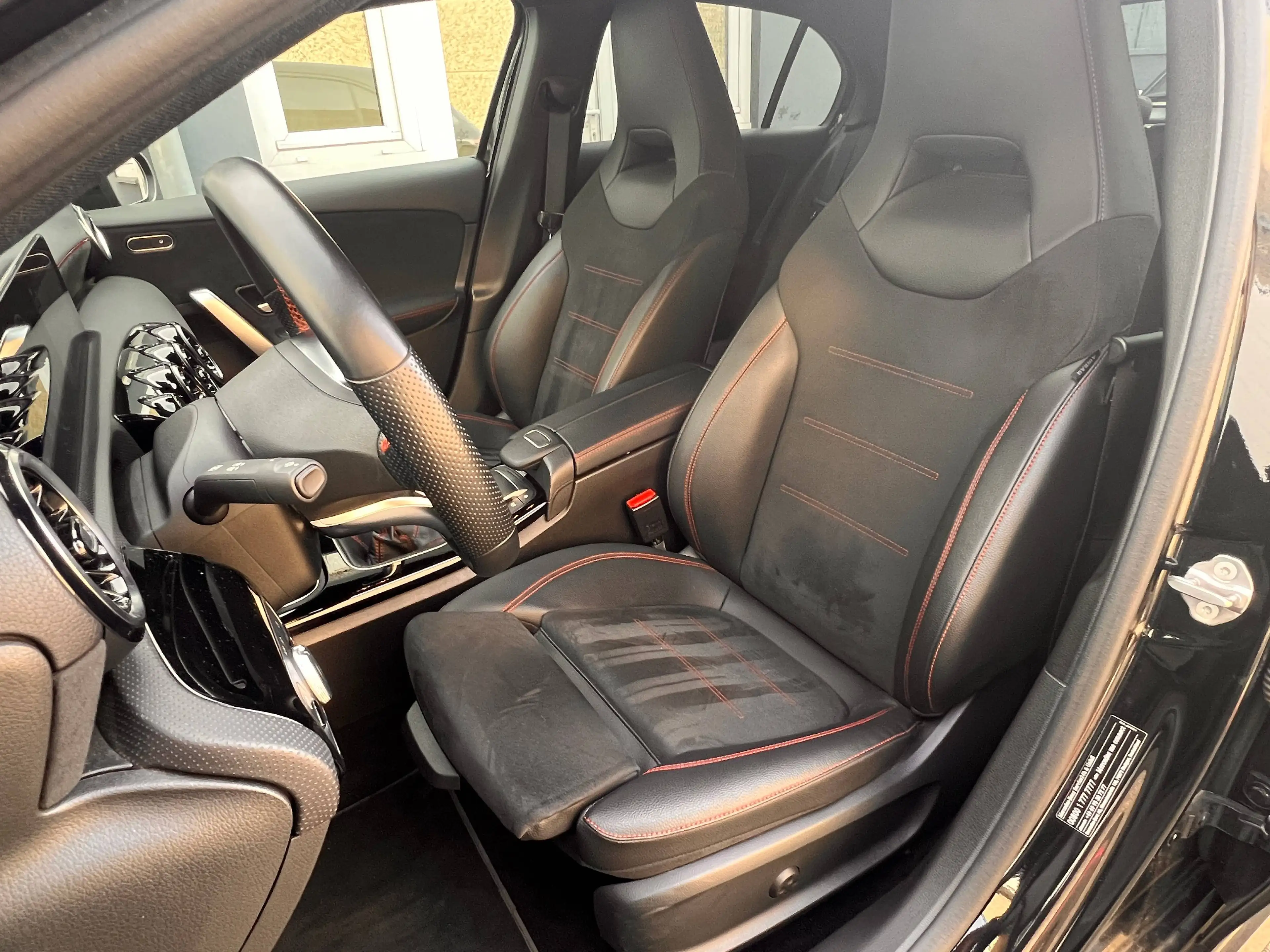 Mercedes-Benz A 180 A 180 Business Solution (EU6AP) — photo 9