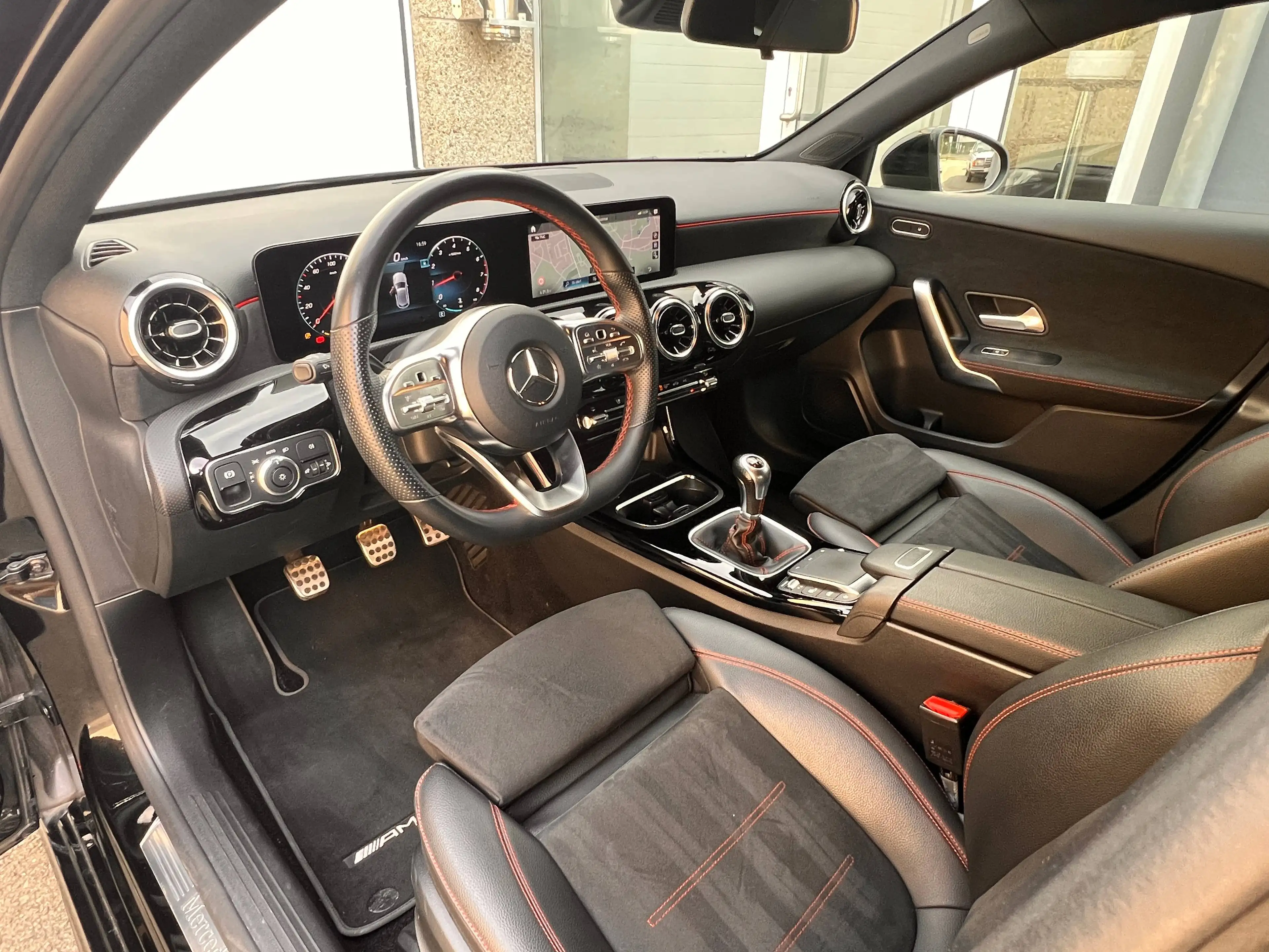 Mercedes-Benz A 180 A 180 Business Solution (EU6AP) — photo 8