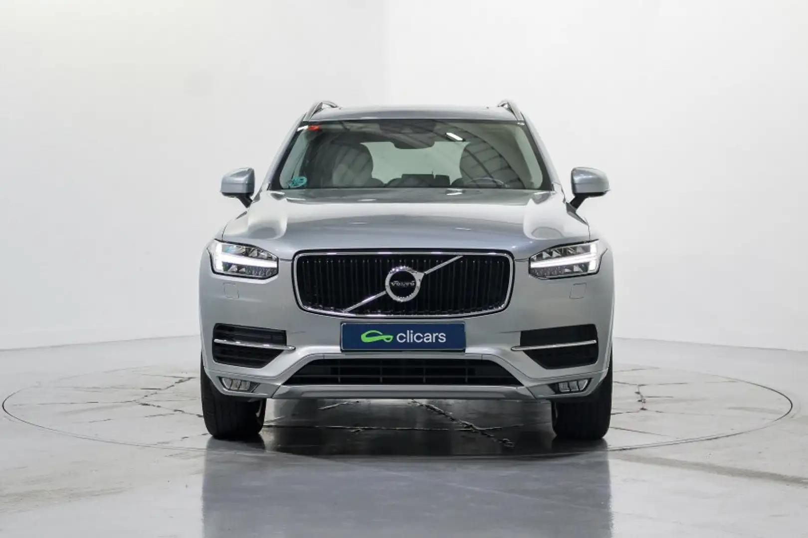 Volvo XC90 D5 Momentum 5pl. AWD 235 Aut. Plateado - 2