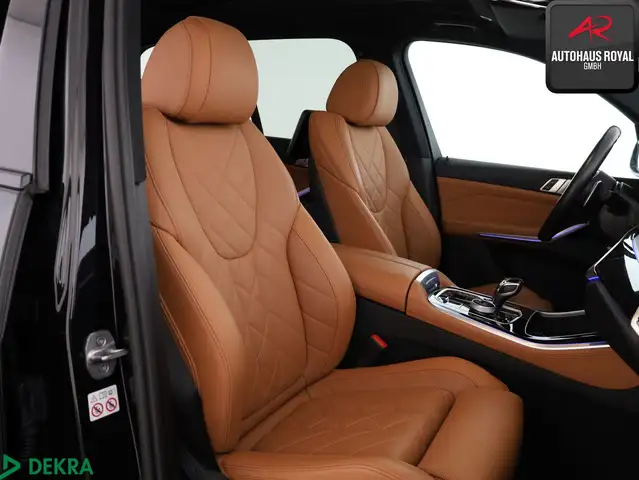 BMW X5 view 11