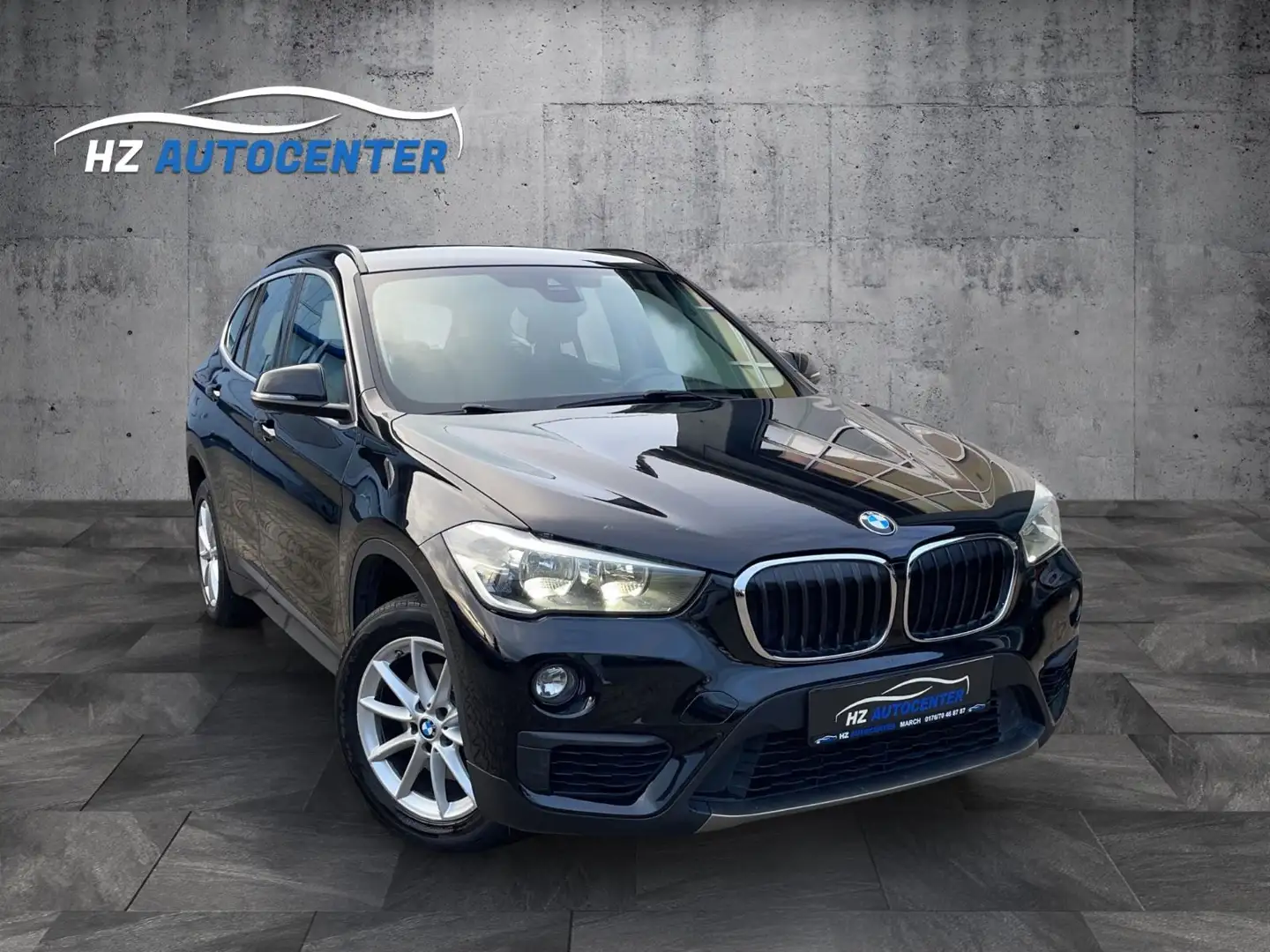 BMW X1 sDrive 18 d Automatik*LED*1.HAND*GARANTIE Zwart - 1