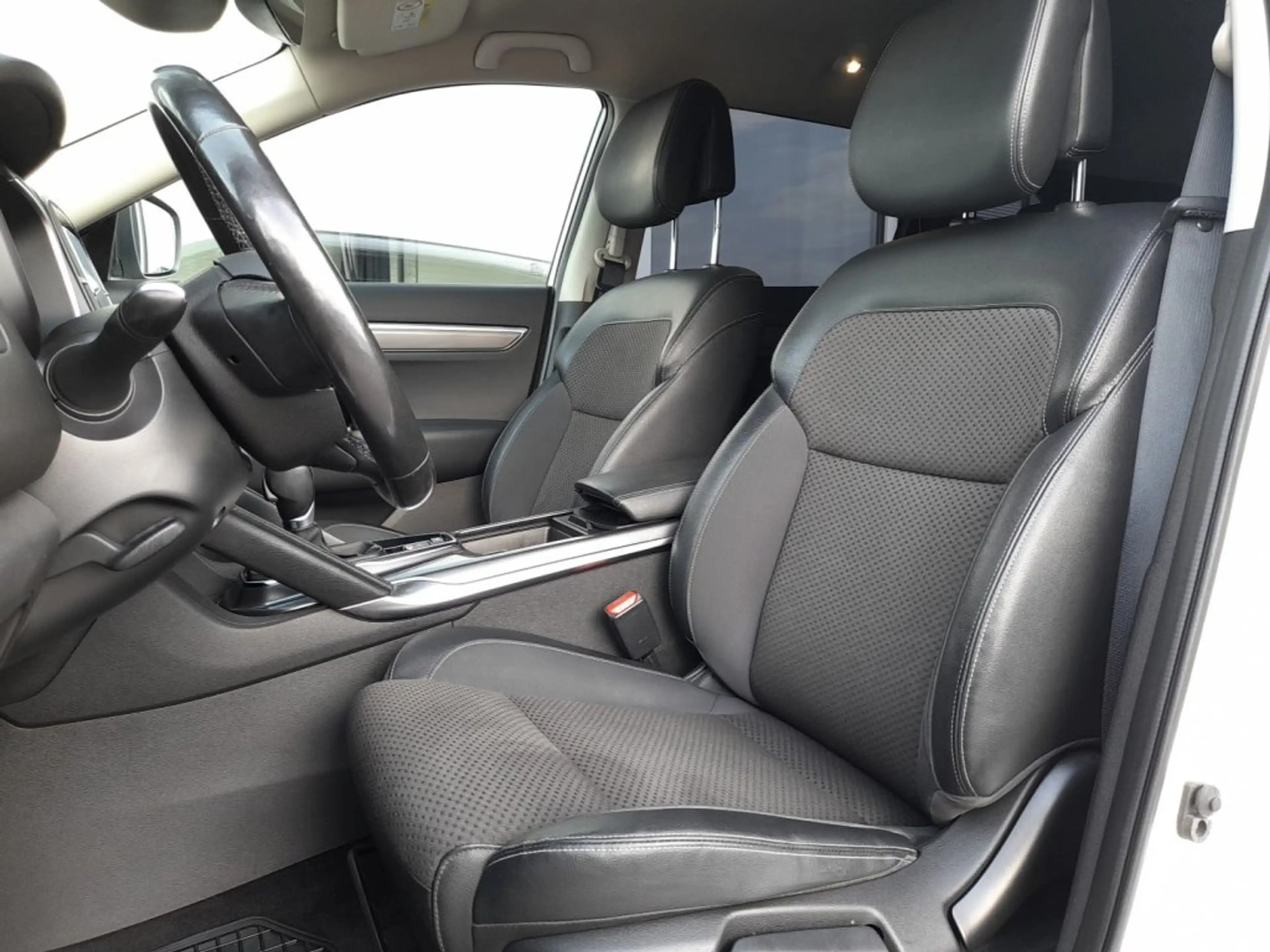 Renault Koleos Koleos — photo 11