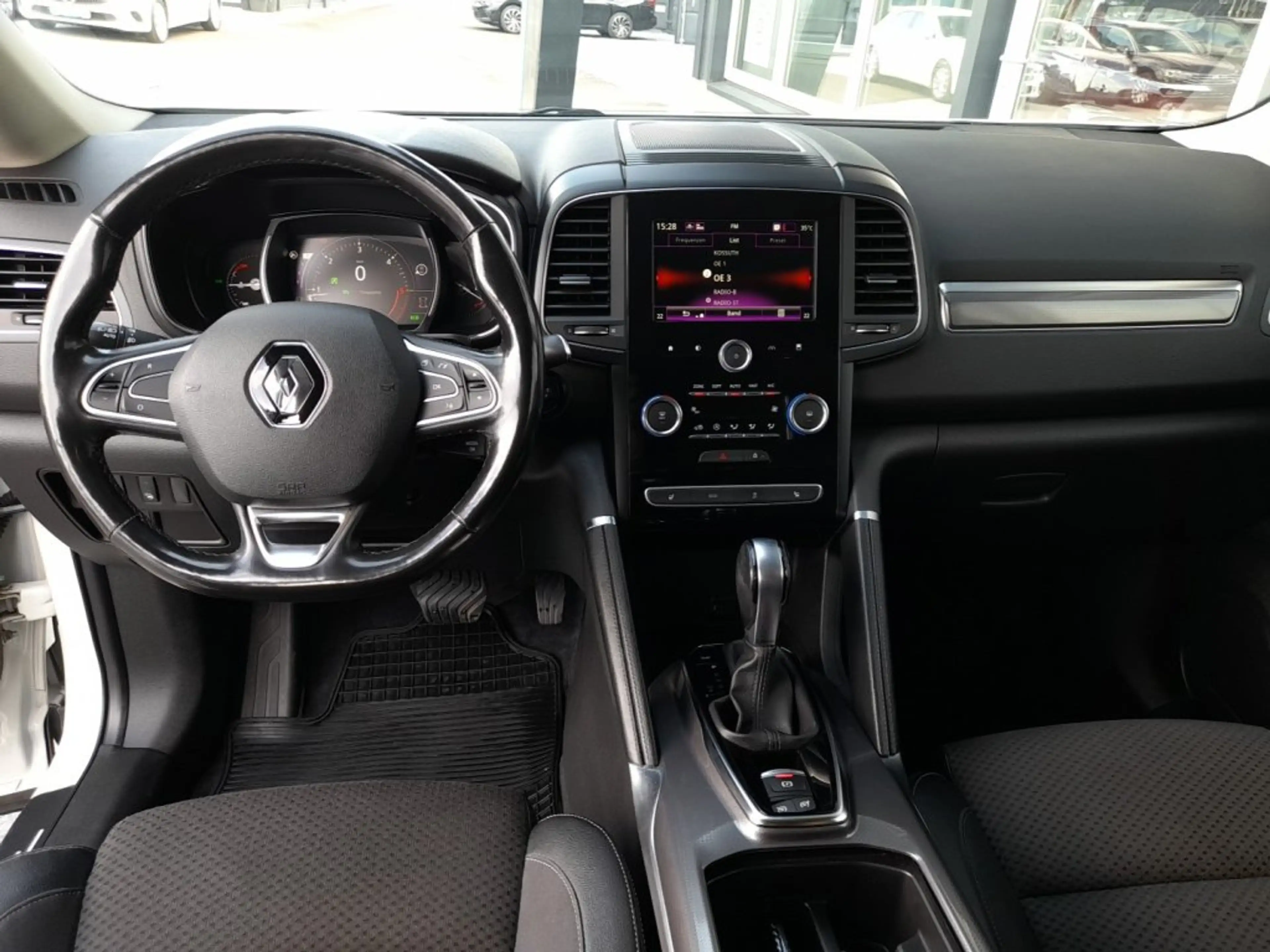 Renault Koleos Koleos — photo 3