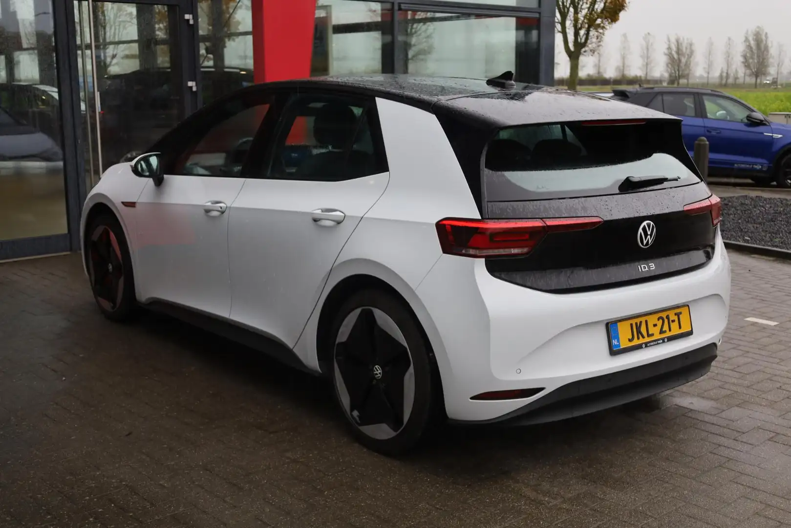Volkswagen ID.3 Pro 58 kWh SOH 91%, parkeersensoren voor en achter Wit - 2