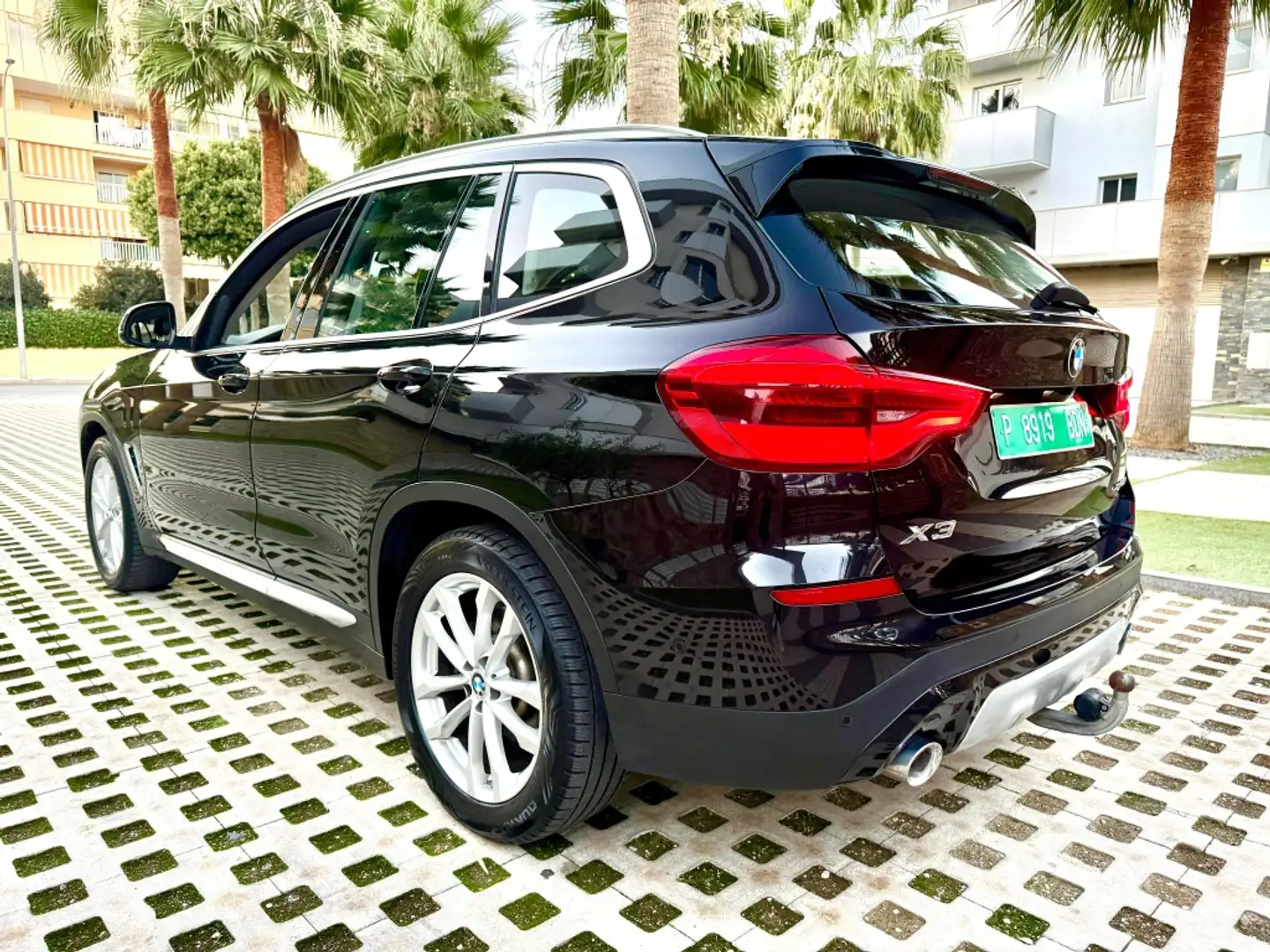 BMW X3 xDrive 20dA Negro - 2