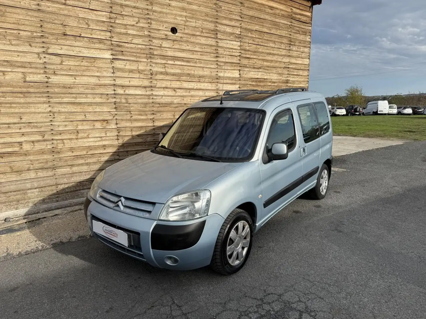 Citroen Berlingo Berlingo 1.6 HDi - 92  COMBI Pack Luxe PHASE 2 Grau - 1