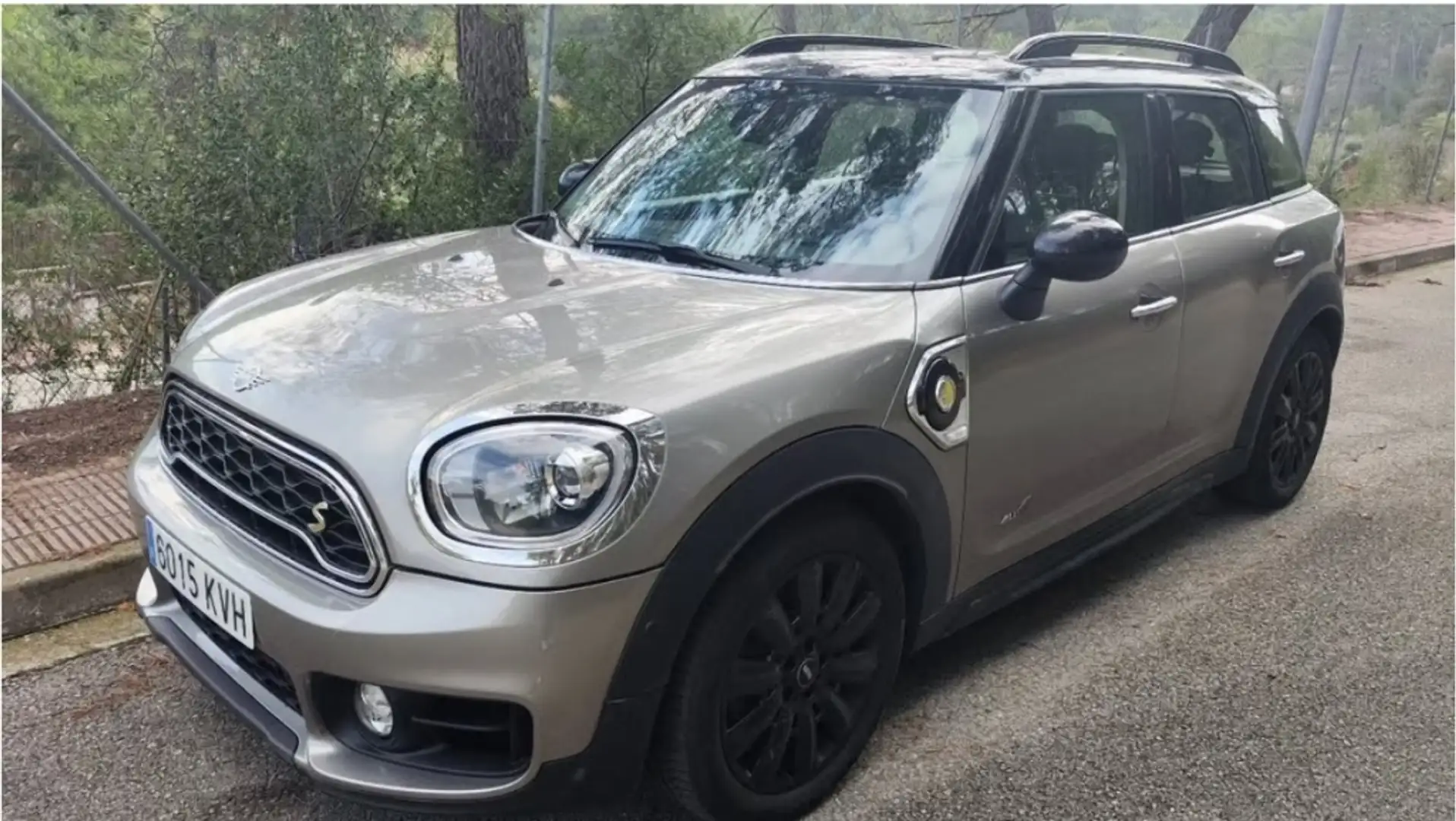MINI Cooper Countryman S E ALL4 Grau - 2