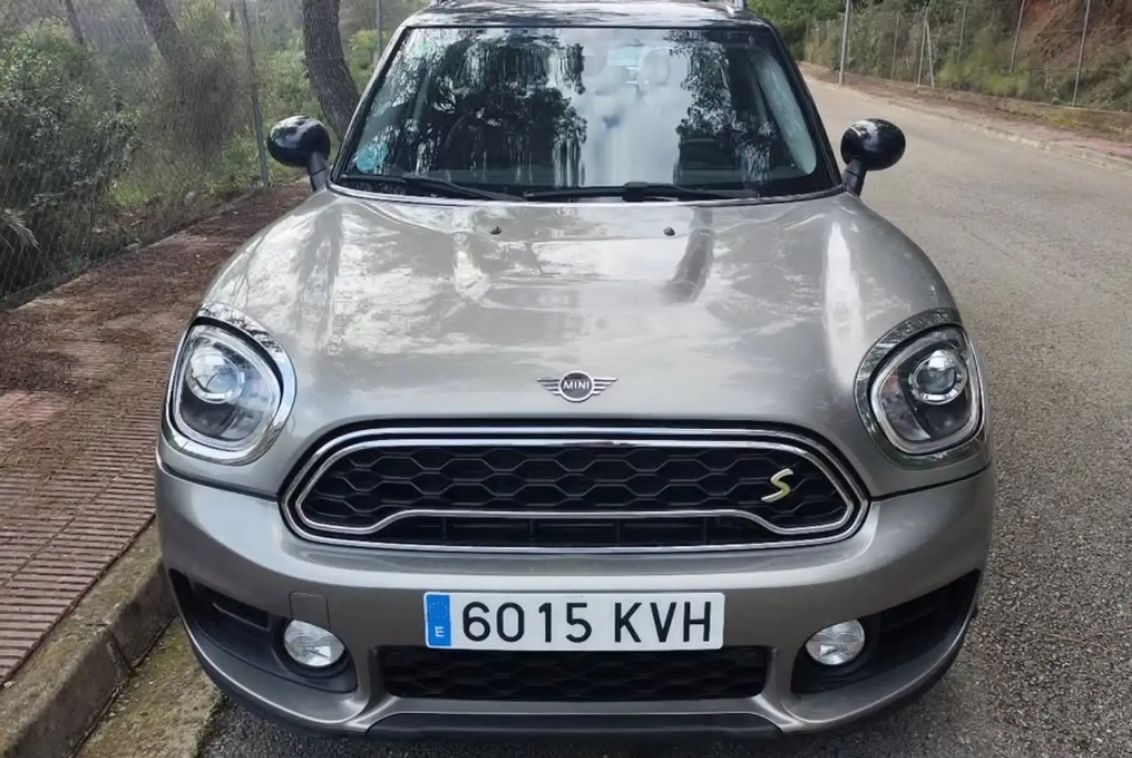 MINI Cooper Countryman S E ALL4 Grau - 1