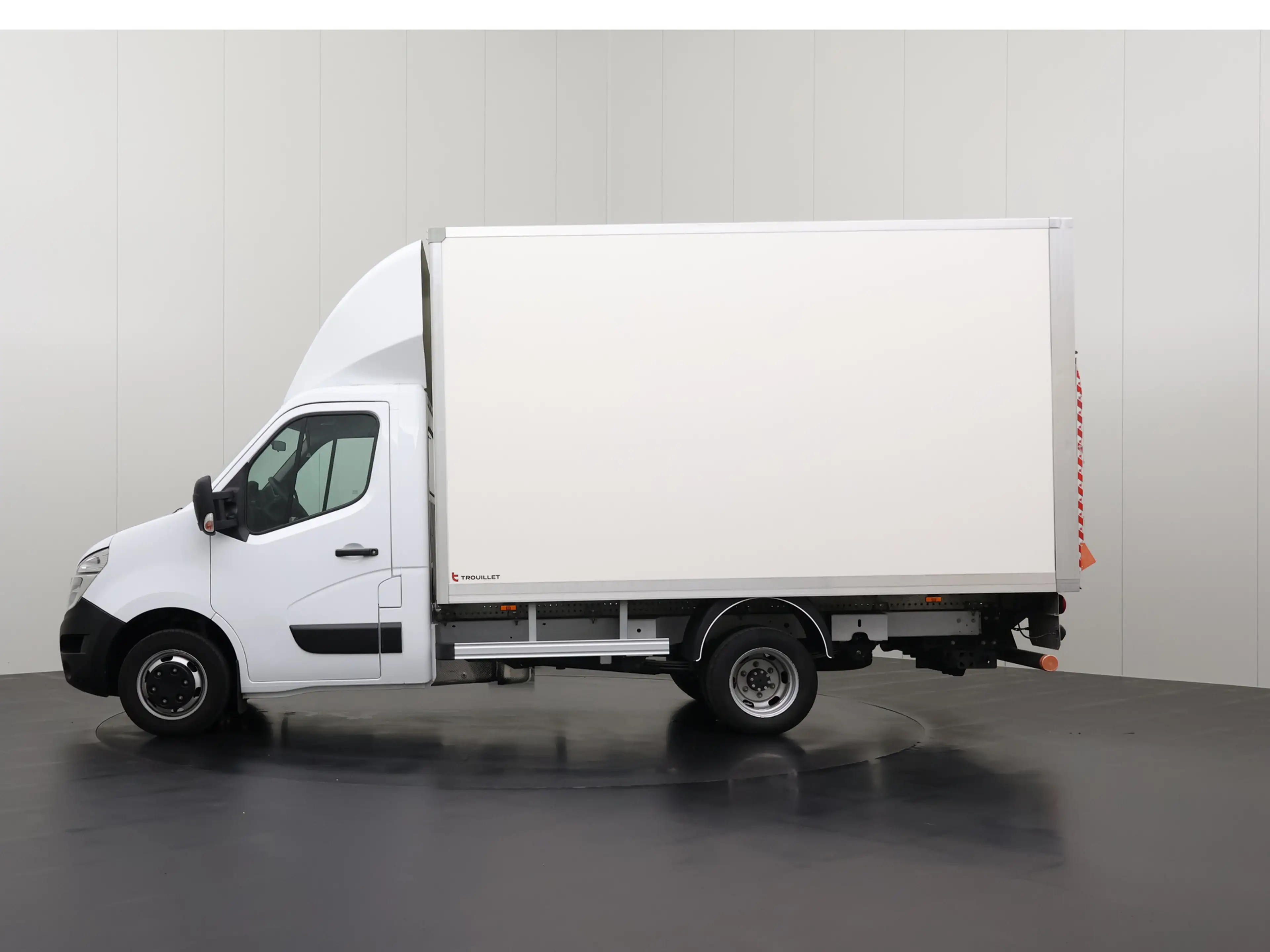 Nissan Interstar 2.3DCI 165PK Dubbellucht Bakwagen+Laadklep | Daksp — photo 12