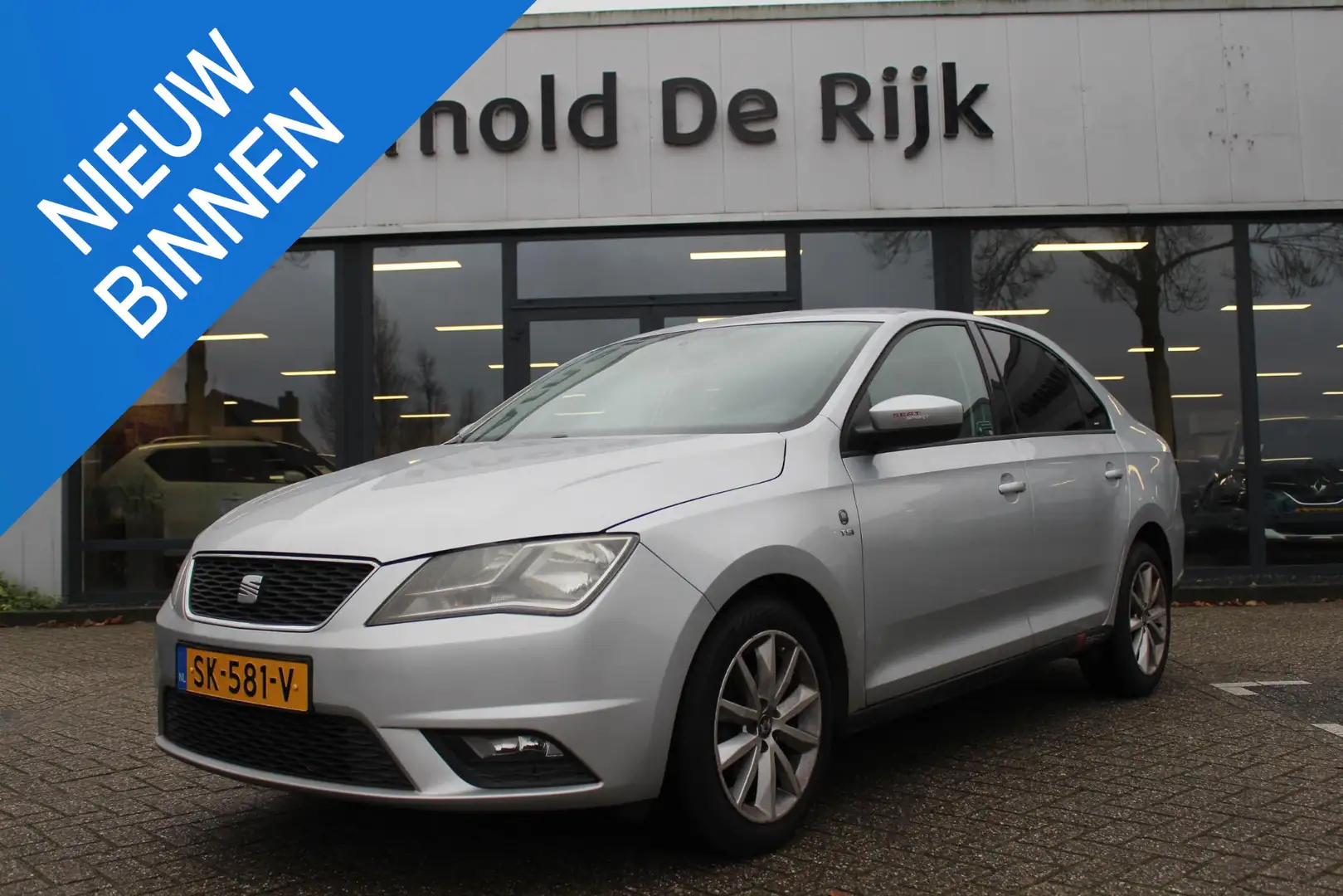 SEAT Toledo 1.2 TSI Enjoy Gri - 1